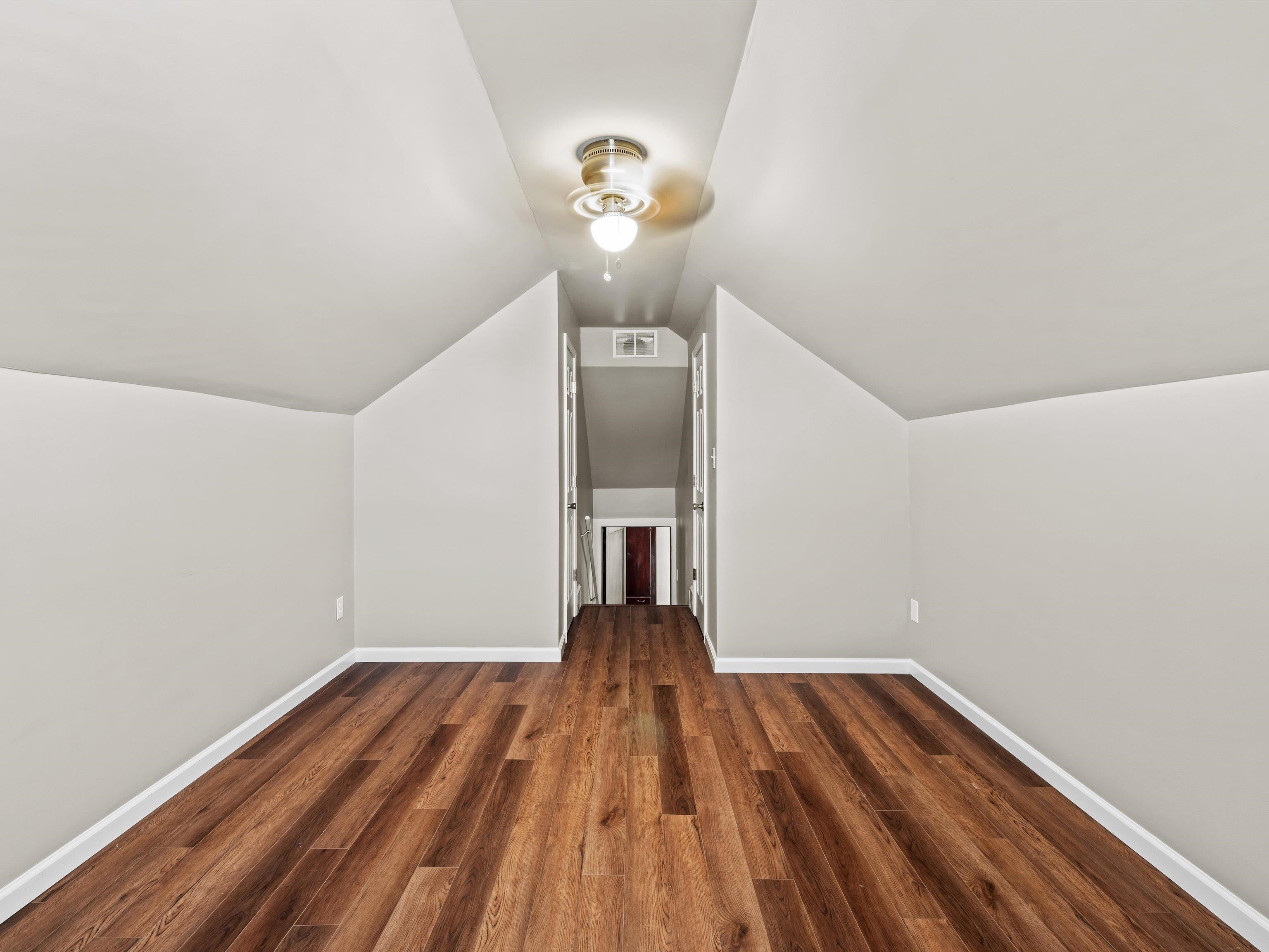 449 Maplewood Drive, Owensboro, Kentucky 42303, 3 Bedrooms Bedrooms, ,1 BathroomBathrooms,Single Family Residence,For Sale,Maplewood Drive,89908