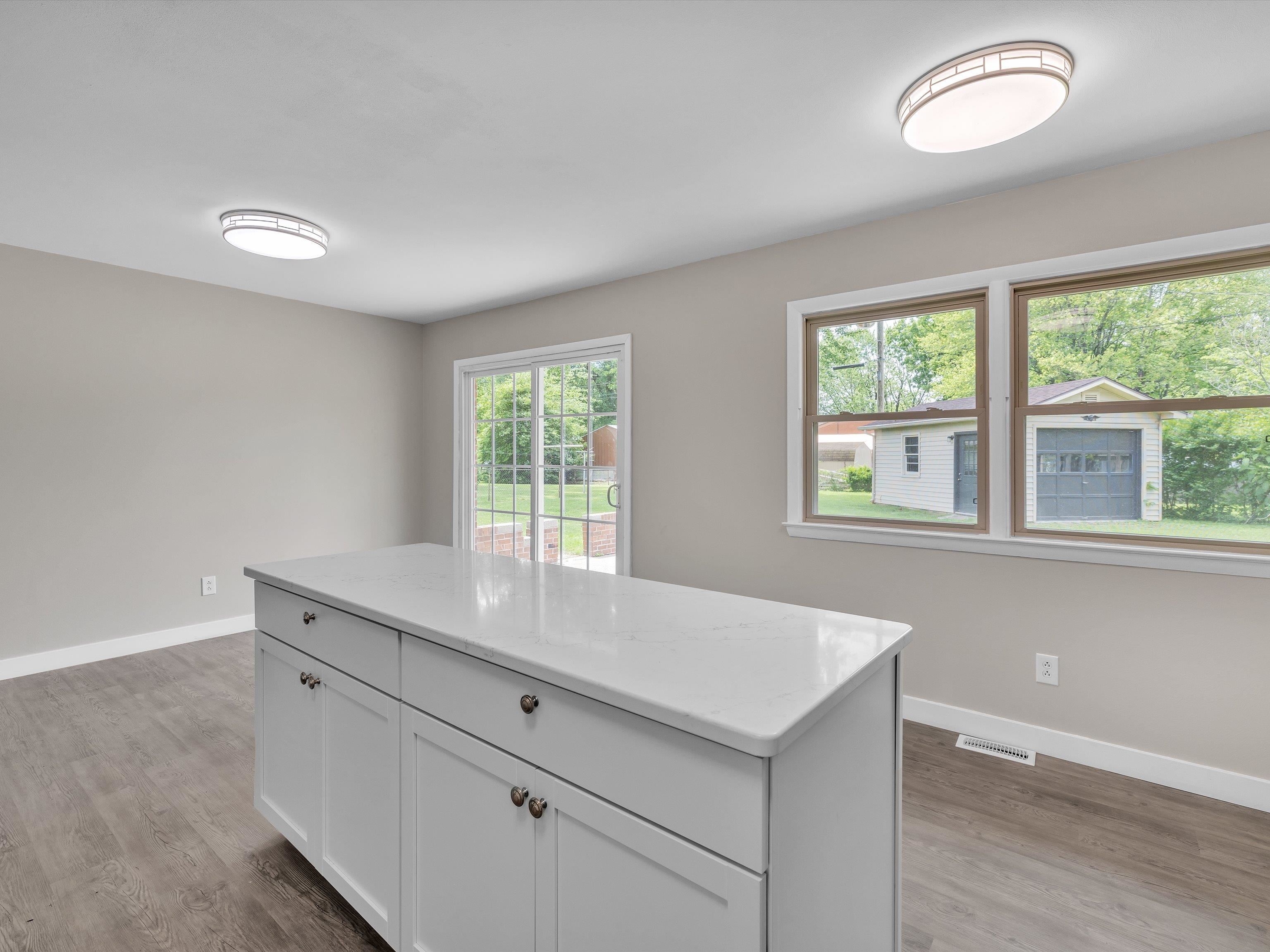 3316 Christie Place, Owensboro, Kentucky 42301, 4 Bedrooms Bedrooms, ,1 BathroomBathrooms,Single Family Residence,For Sale,Christie Place,89913