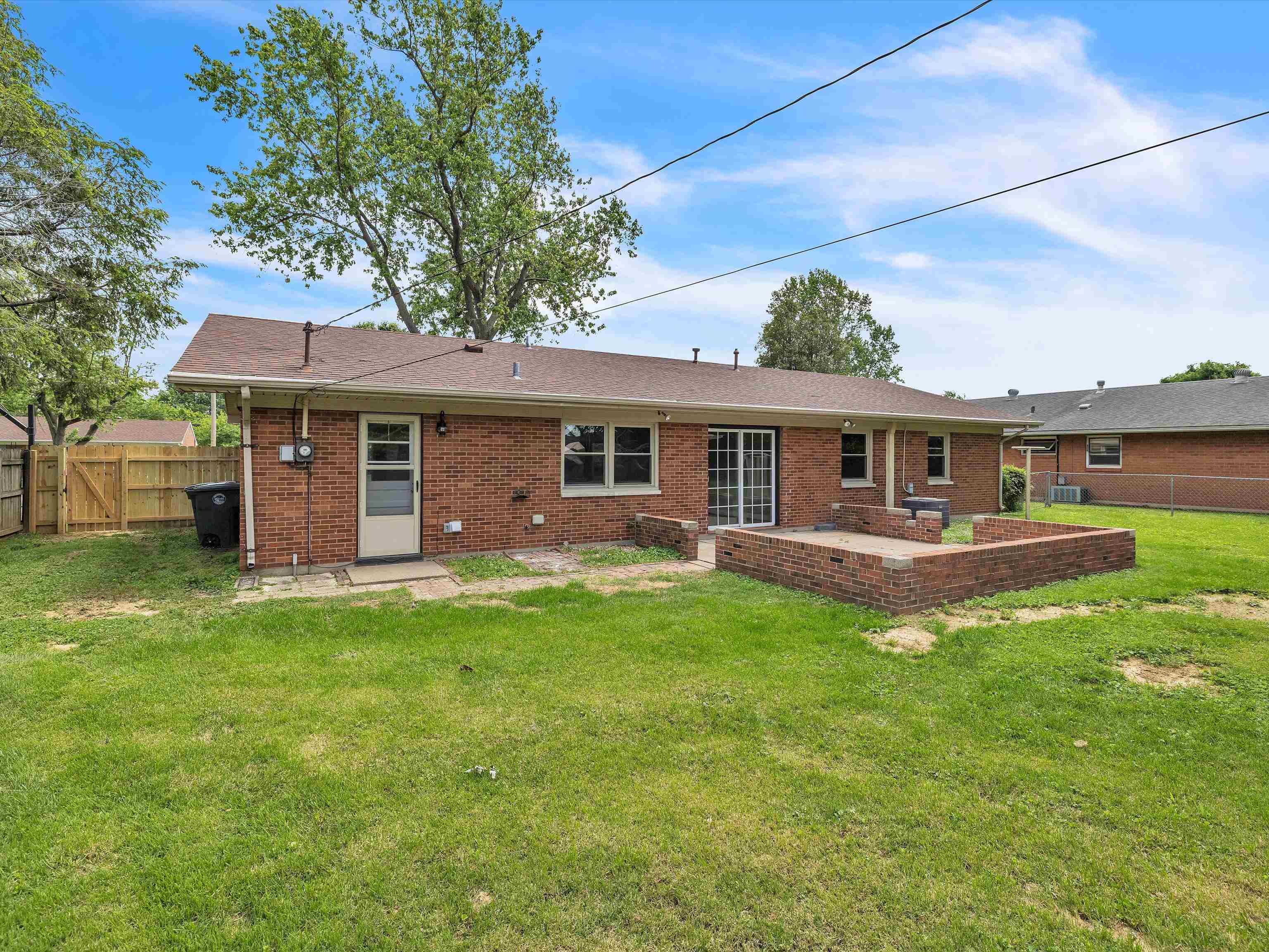 3316 Christie Place, Owensboro, Kentucky 42301, 4 Bedrooms Bedrooms, ,1 BathroomBathrooms,Single Family Residence,For Sale,Christie Place,89913