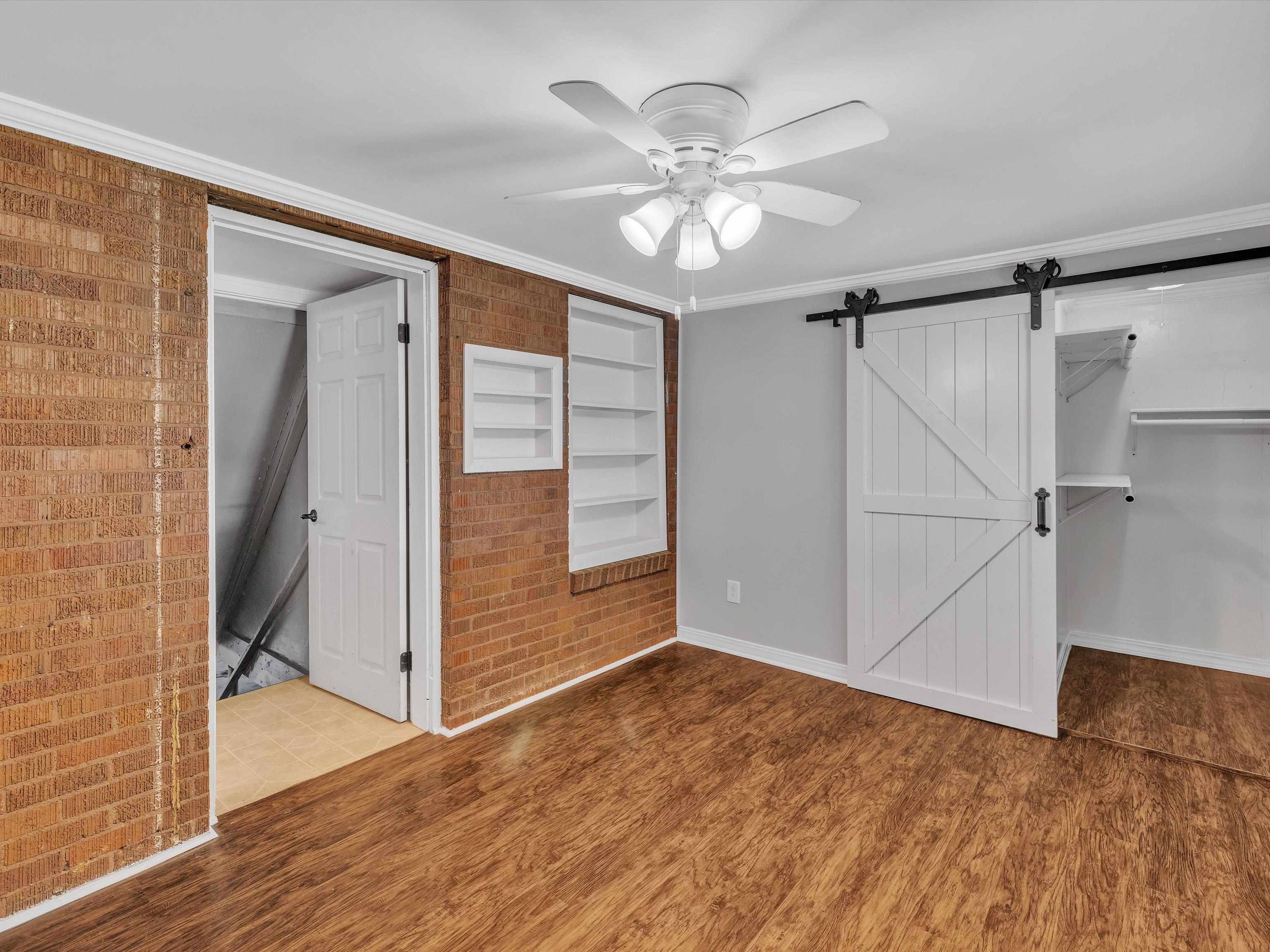 209 E 24th St, Owensboro, Kentucky 42303, 3 Bedrooms Bedrooms, ,1 BathroomBathrooms,Single Family Residence,For Sale,E 24th St,89917