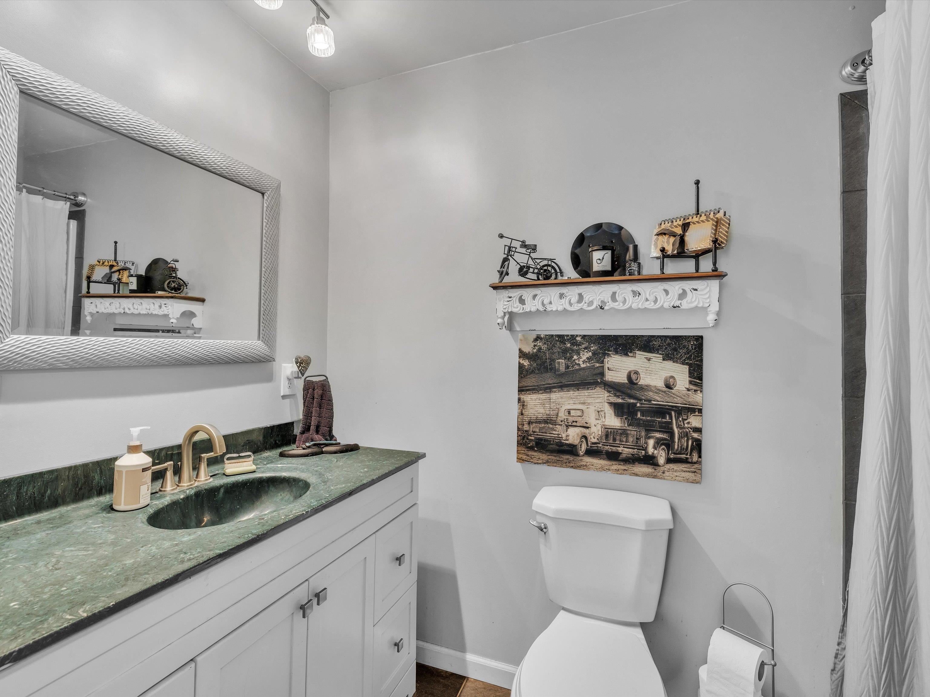 2151 Collier Road, Henderson, Kentucky 42420, 2 Bedrooms Bedrooms, ,1 BathroomBathrooms,Single Family Residence,For Sale,Collier Road,89918
