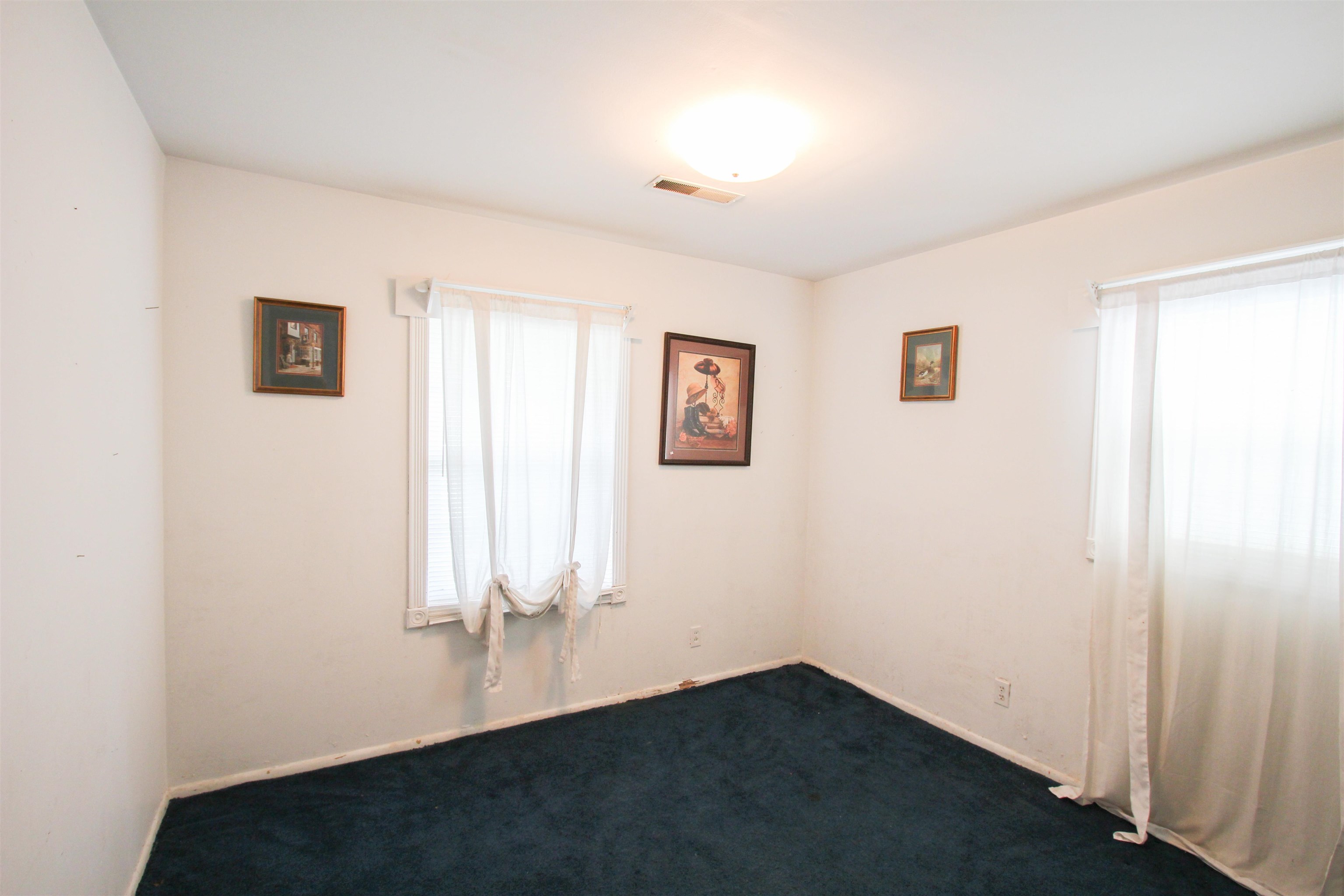 728 Greenbriar Street, Owensboro, Kentucky 42301, 4 Bedrooms Bedrooms, ,1 BathroomBathrooms,Ranch,For Sale,Greenbriar Street,89920