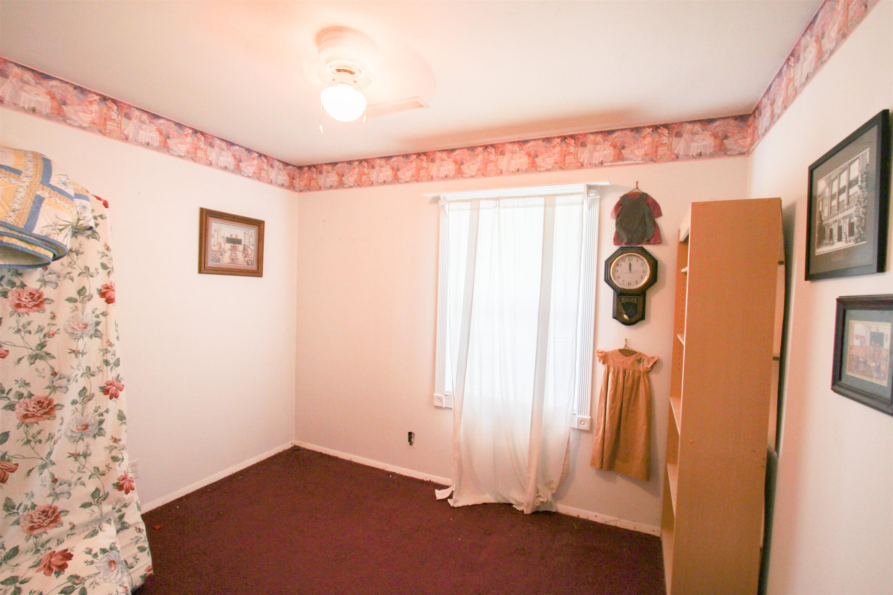 728 Greenbriar Street, Owensboro, Kentucky 42301, 4 Bedrooms Bedrooms, ,1 BathroomBathrooms,Ranch,For Sale,Greenbriar Street,89920