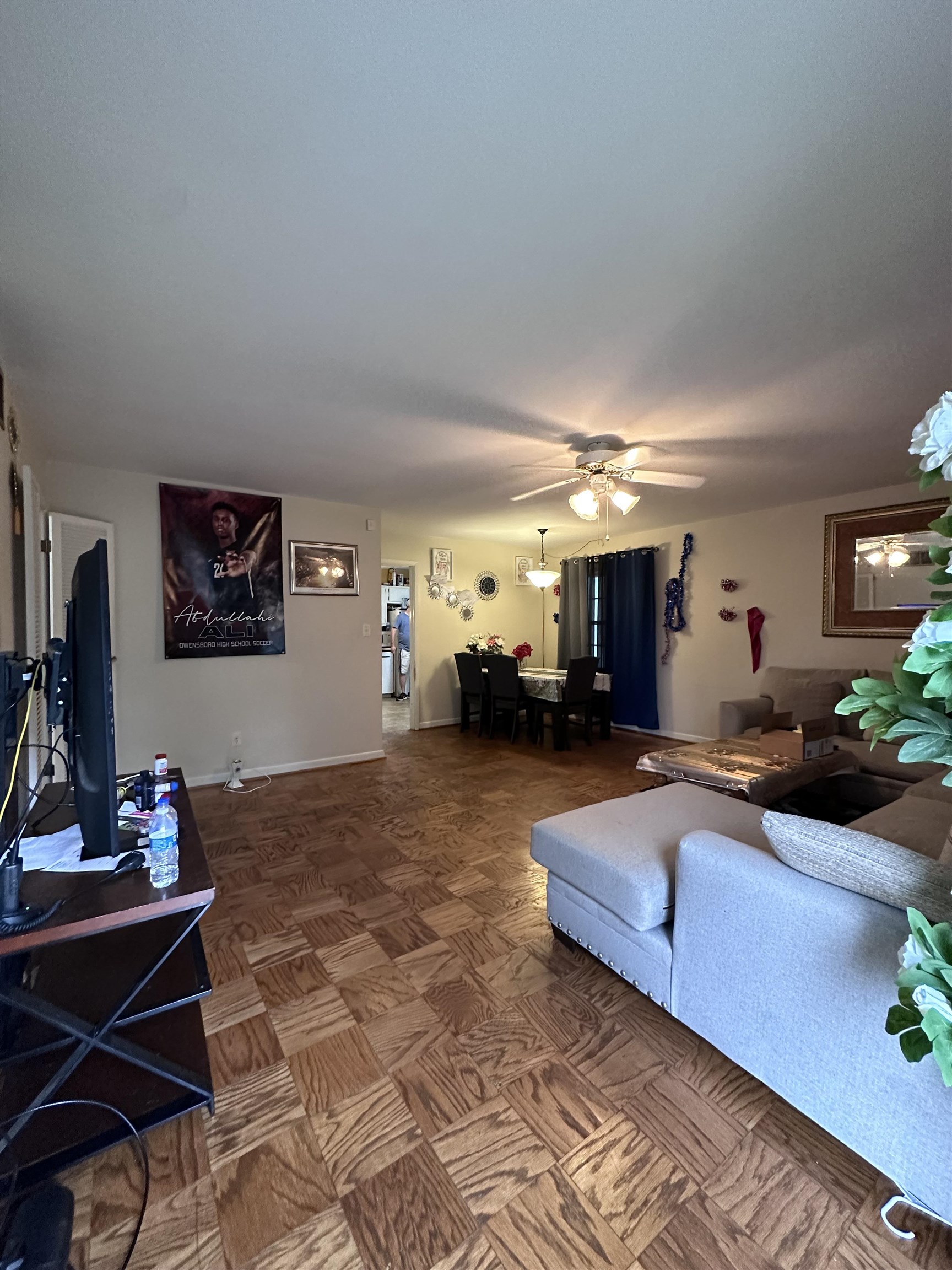 2606 S Cherokee Dr, Owensboro, Kentucky 42301, 4 Bedrooms Bedrooms, ,1 BathroomBathrooms,Single Family Residence,For Sale,S Cherokee Dr,89922