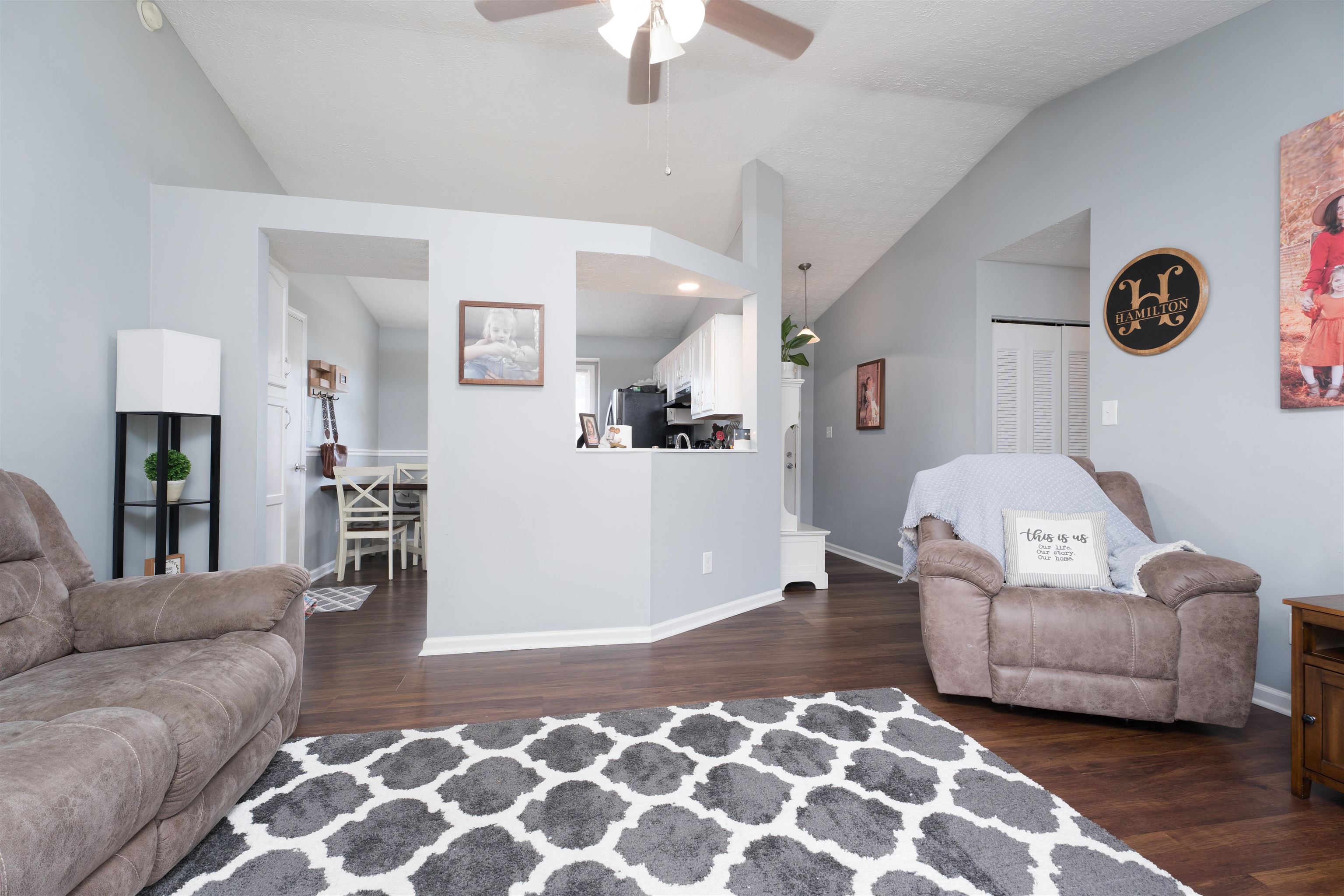4224 Settlers Pt, Owensboro, Kentucky 42303, 3 Bedrooms Bedrooms, ,1 BathroomBathrooms,Single Family Residence,For Sale,Settlers Pt,89923