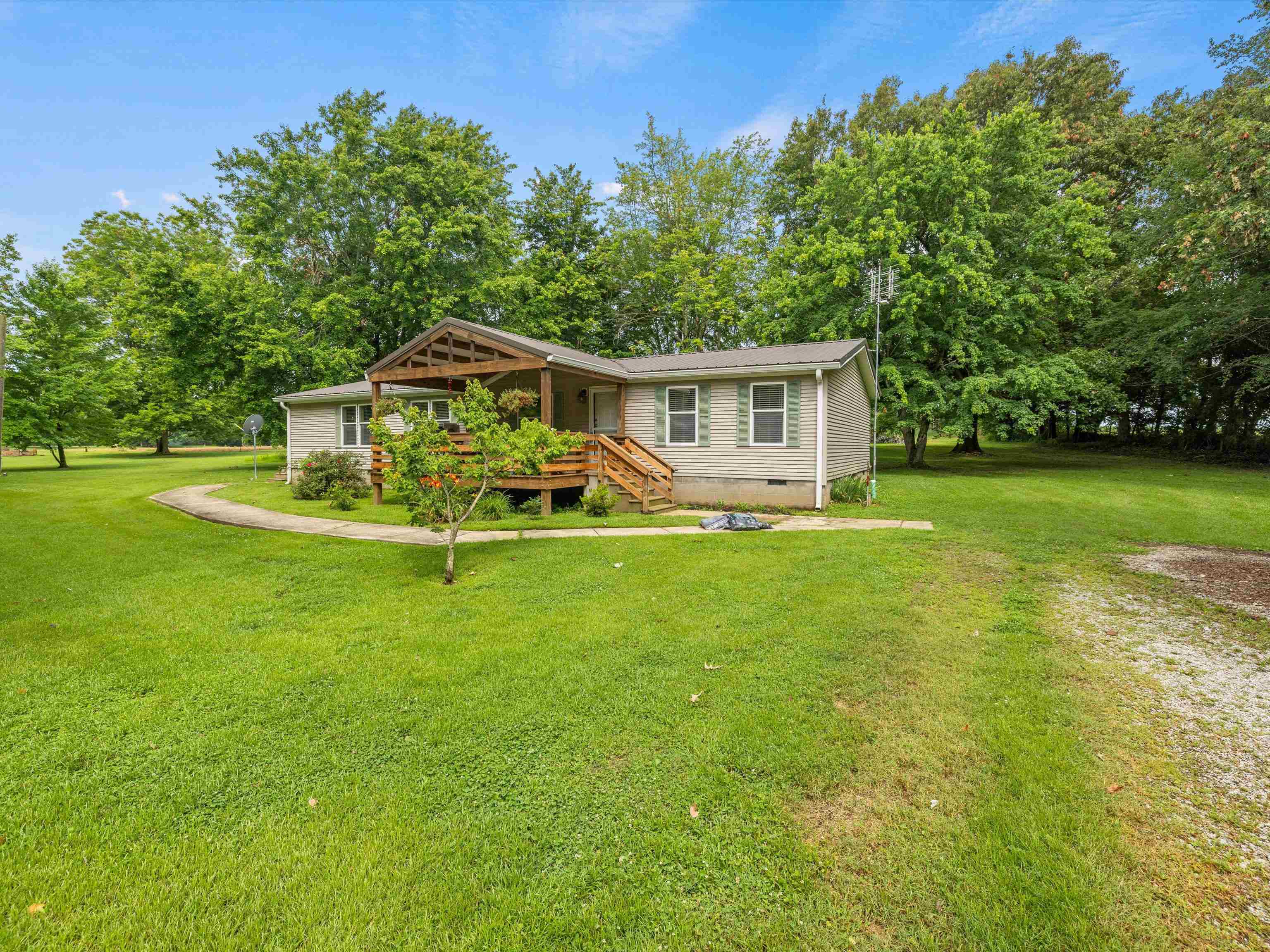 2597 Pack Church Road, Rumsey, Kentucky 42371, 3 Bedrooms Bedrooms, ,2 BathroomsBathrooms,Single Family Residence,For Sale,Pack Church Road,89925