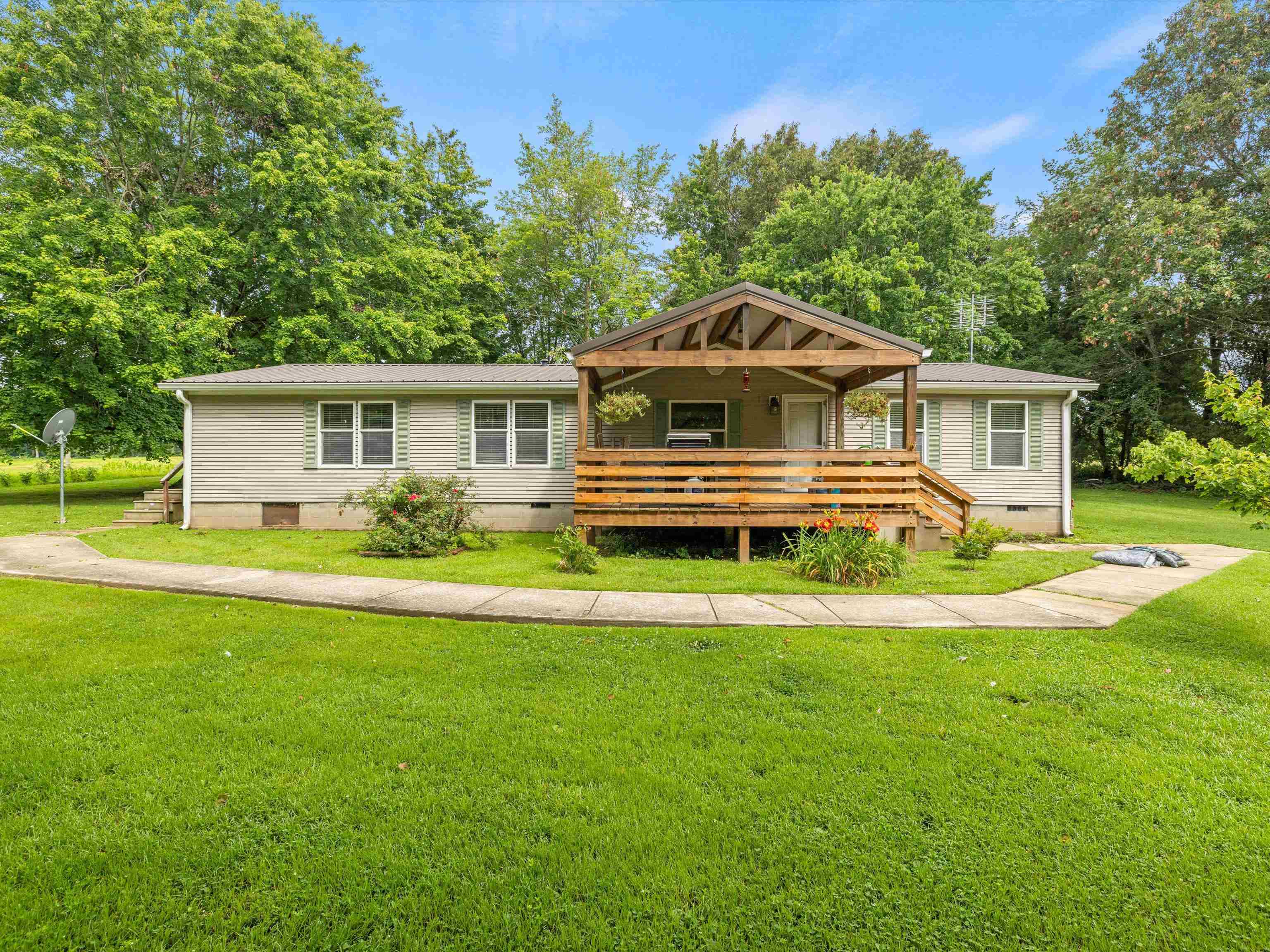 2597 Pack Church Road, Rumsey, Kentucky 42371, 3 Bedrooms Bedrooms, ,2 BathroomsBathrooms,Single Family Residence,For Sale,Pack Church Road,89925