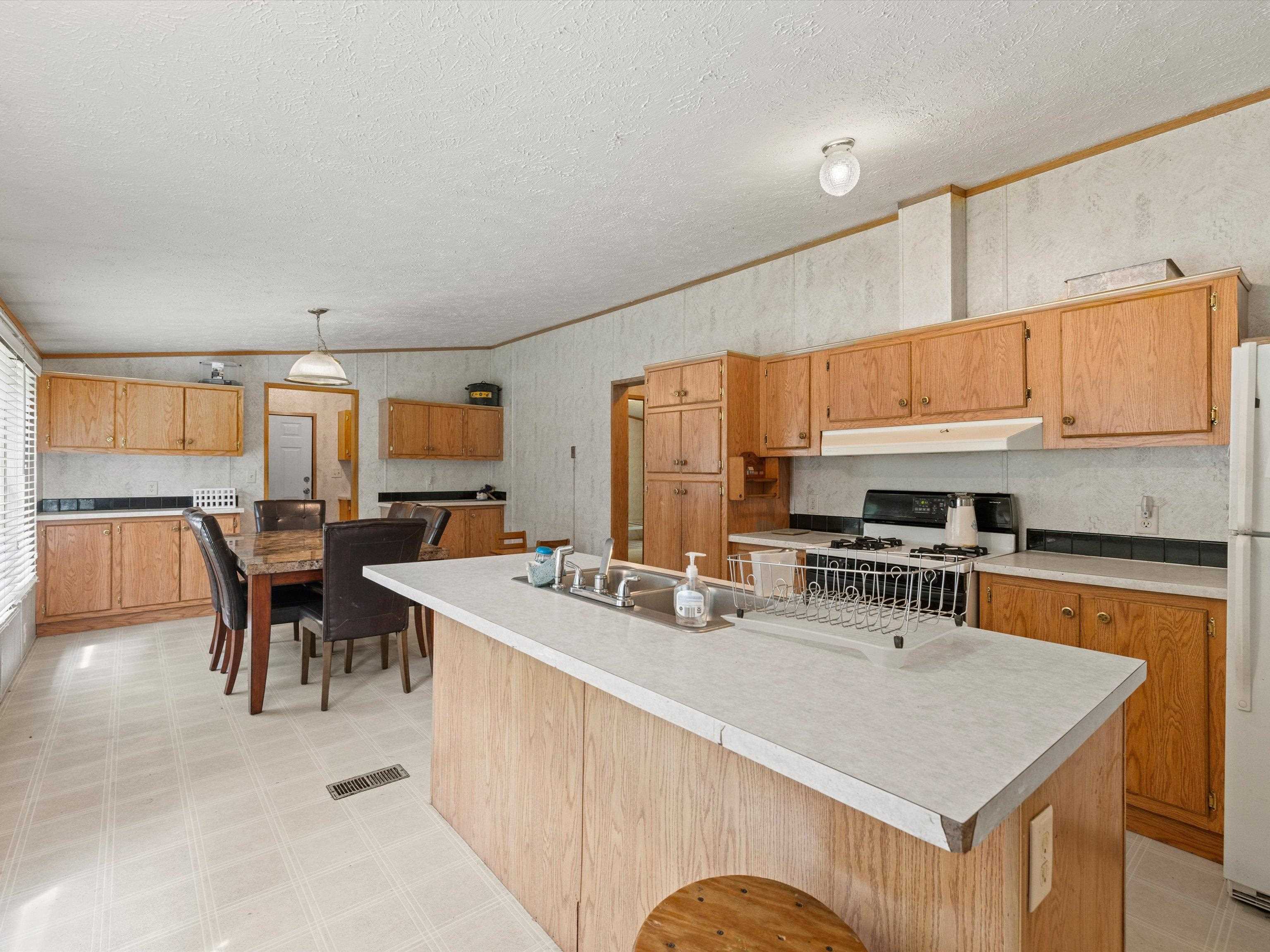2597 Pack Church Road, Rumsey, Kentucky 42371, 3 Bedrooms Bedrooms, ,2 BathroomsBathrooms,Single Family Residence,For Sale,Pack Church Road,89925