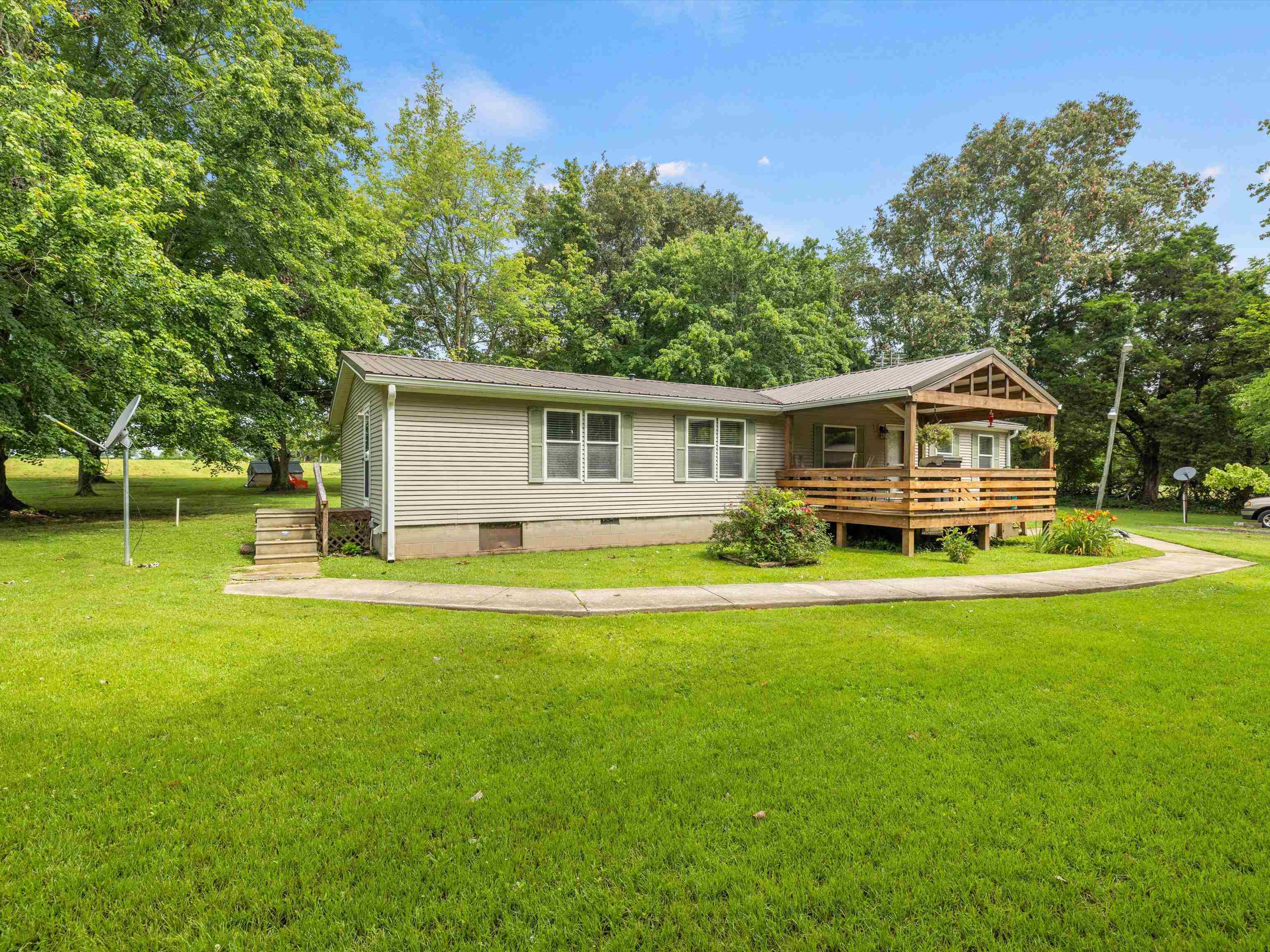 2597 Pack Church Road, Rumsey, Kentucky 42371, 3 Bedrooms Bedrooms, ,2 BathroomsBathrooms,Single Family Residence,For Sale,Pack Church Road,89925