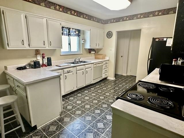 705 Revlett Dr., Calhoun, Kentucky 42327, 3 Bedrooms Bedrooms, ,2 BathroomsBathrooms,Single Family Residence,For Sale,Revlett Dr.,89927