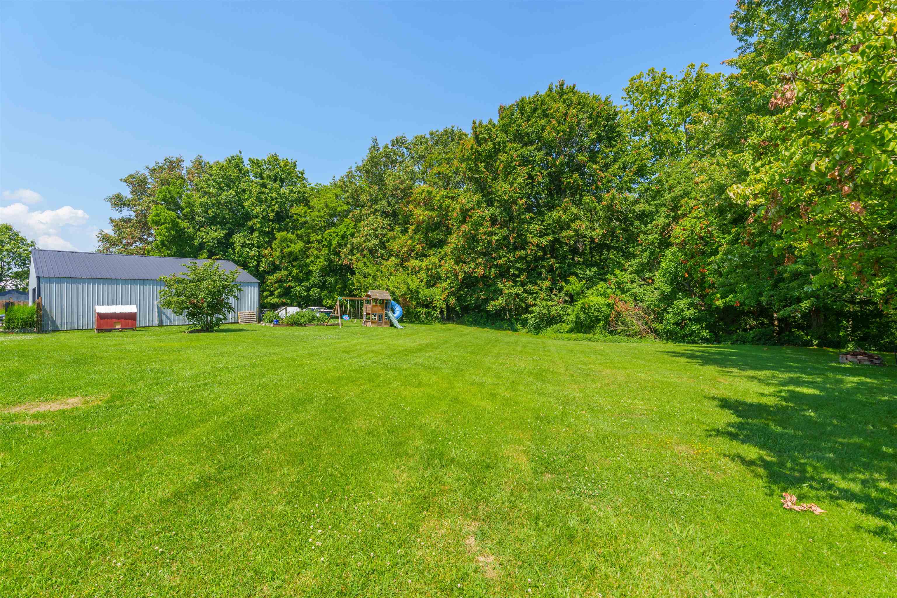 6126 Wayne Bridge Road, Owensboro, Kentucky 42301, 3 Bedrooms Bedrooms, ,2 BathroomsBathrooms,Single Family Residence,For Sale,Wayne Bridge Road,89939