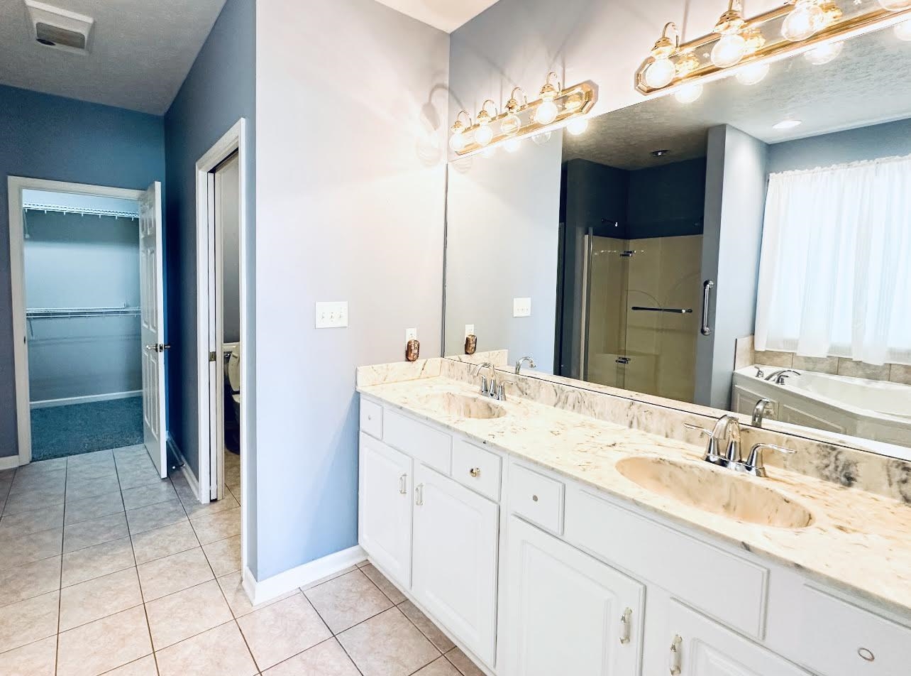 2845 Turfway Dr, Owensboro, Kentucky 42303, 4 Bedrooms Bedrooms, ,3 BathroomsBathrooms,Single Family Residence,For Sale,Turfway Dr,89940
