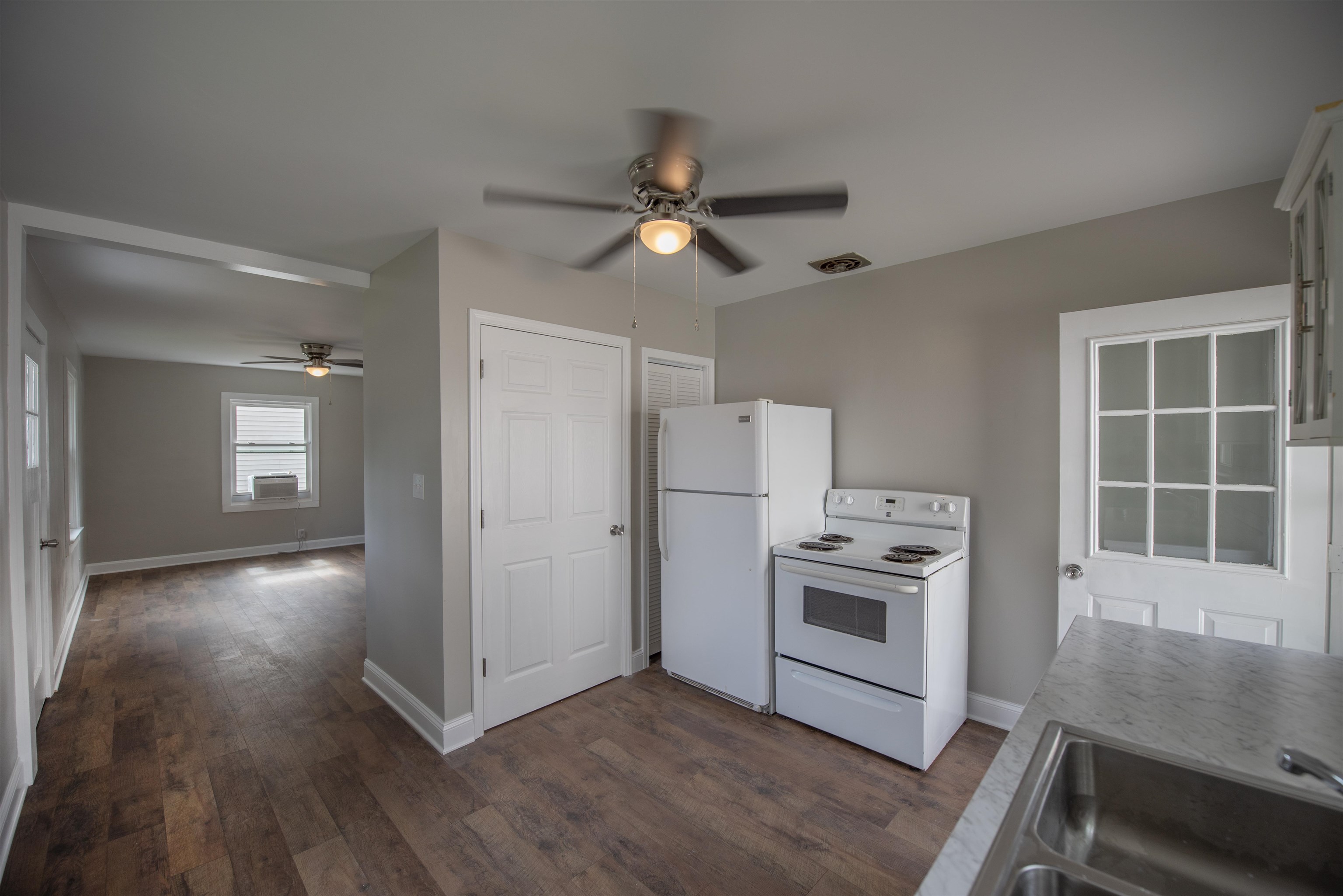 1631 Manor Court, Owensboro, Kentucky 42301, 2 Bedrooms Bedrooms, ,1 BathroomBathrooms,Single Family Residence,For Sale,Manor Court,89943