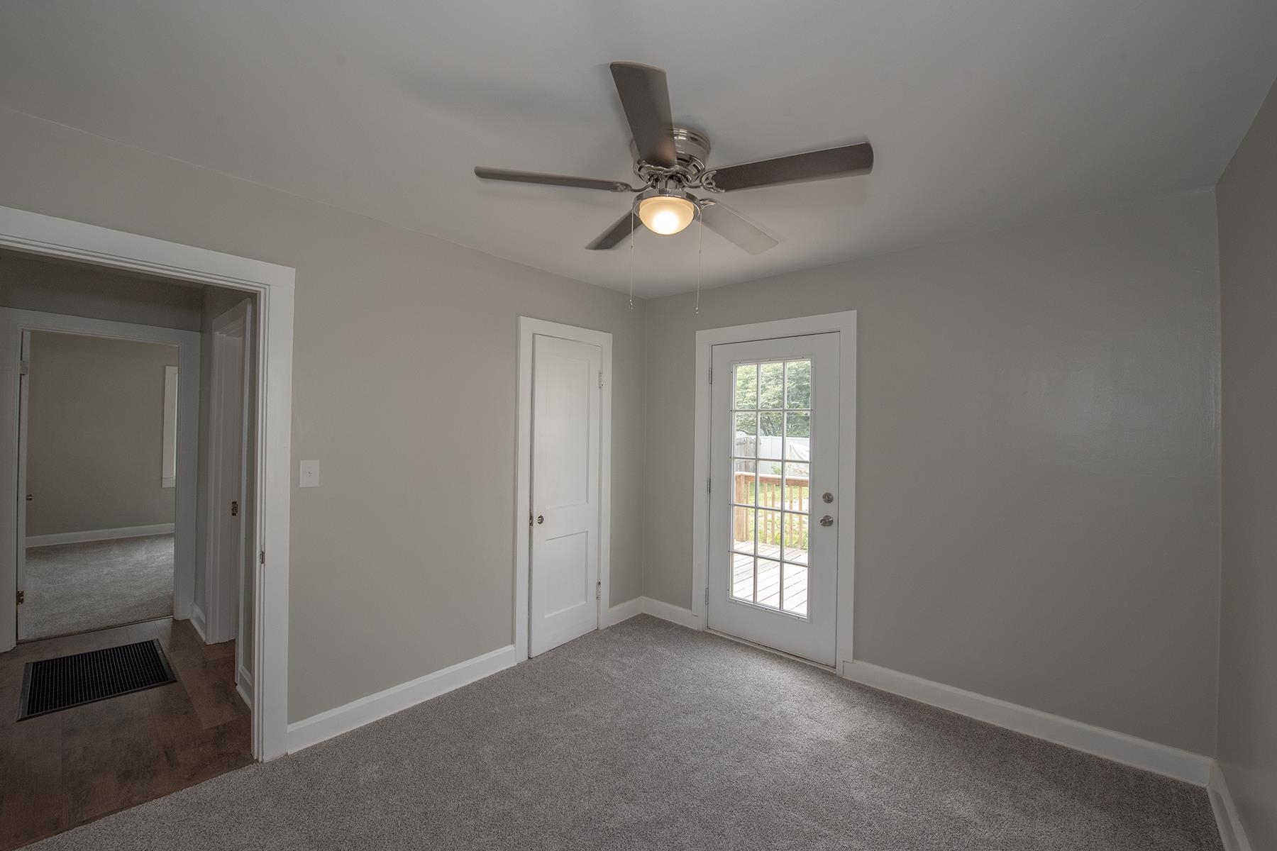 1631 Manor Court, Owensboro, Kentucky 42301, 2 Bedrooms Bedrooms, ,1 BathroomBathrooms,Single Family Residence,For Sale,Manor Court,89943