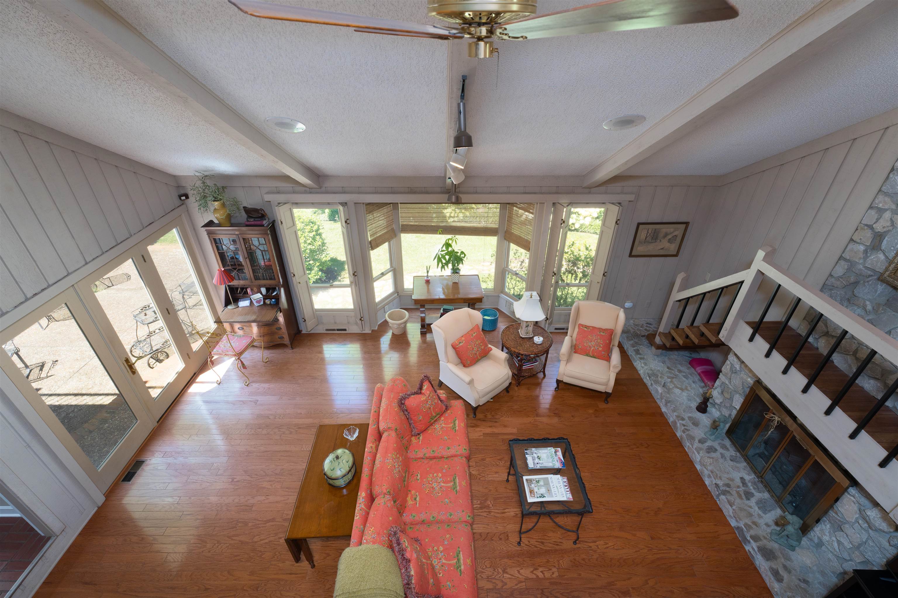 1572 Oak Park Drive, Owensboro, Kentucky 42301, 4 Bedrooms Bedrooms, ,3 BathroomsBathrooms,Single Family Residence,For Sale,Oak Park Drive,89944