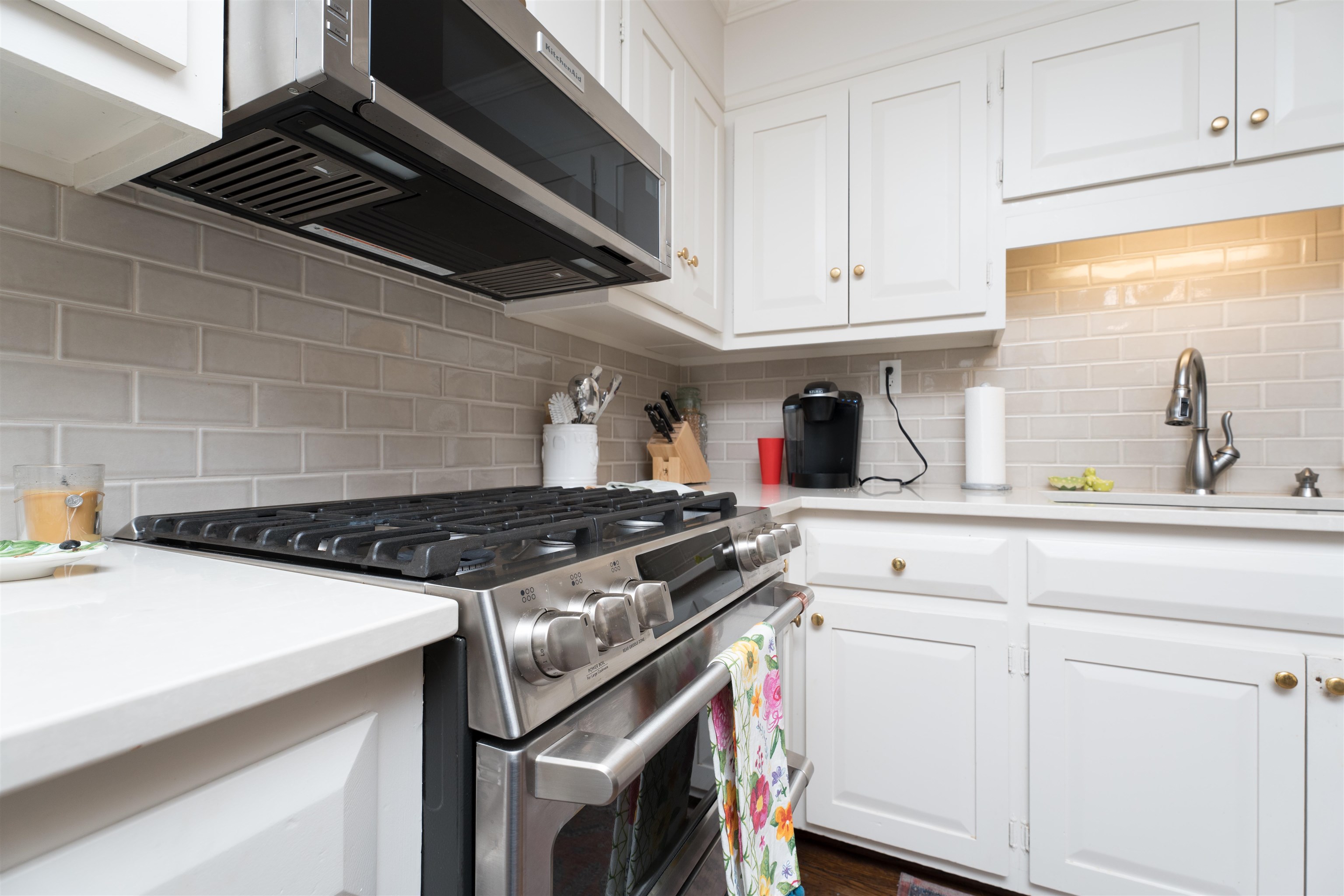 1572 Oak Park Drive, Owensboro, Kentucky 42301, 4 Bedrooms Bedrooms, ,3 BathroomsBathrooms,Single Family Residence,For Sale,Oak Park Drive,89944
