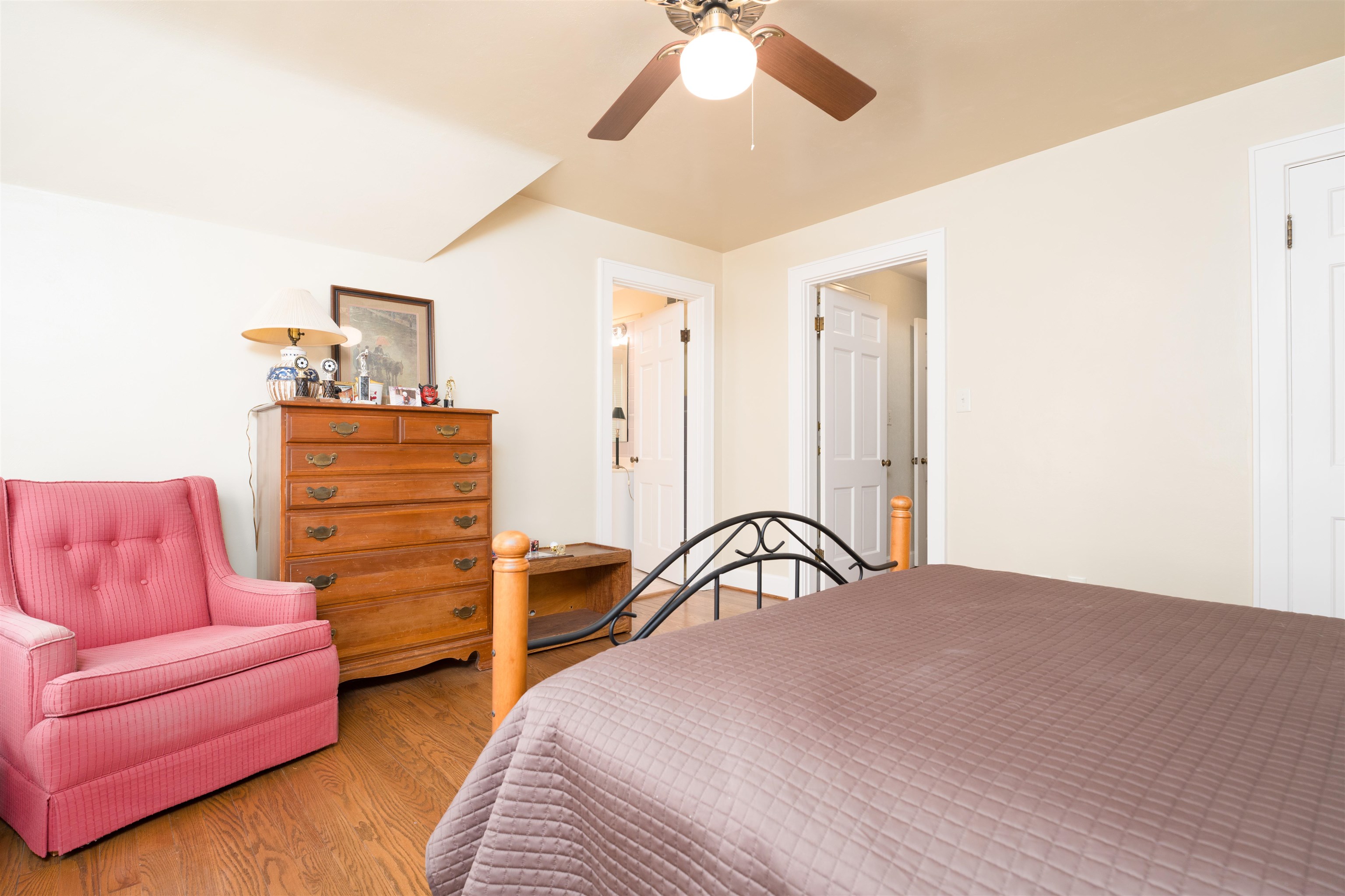 1572 Oak Park Drive, Owensboro, Kentucky 42301, 4 Bedrooms Bedrooms, ,3 BathroomsBathrooms,Single Family Residence,For Sale,Oak Park Drive,89944