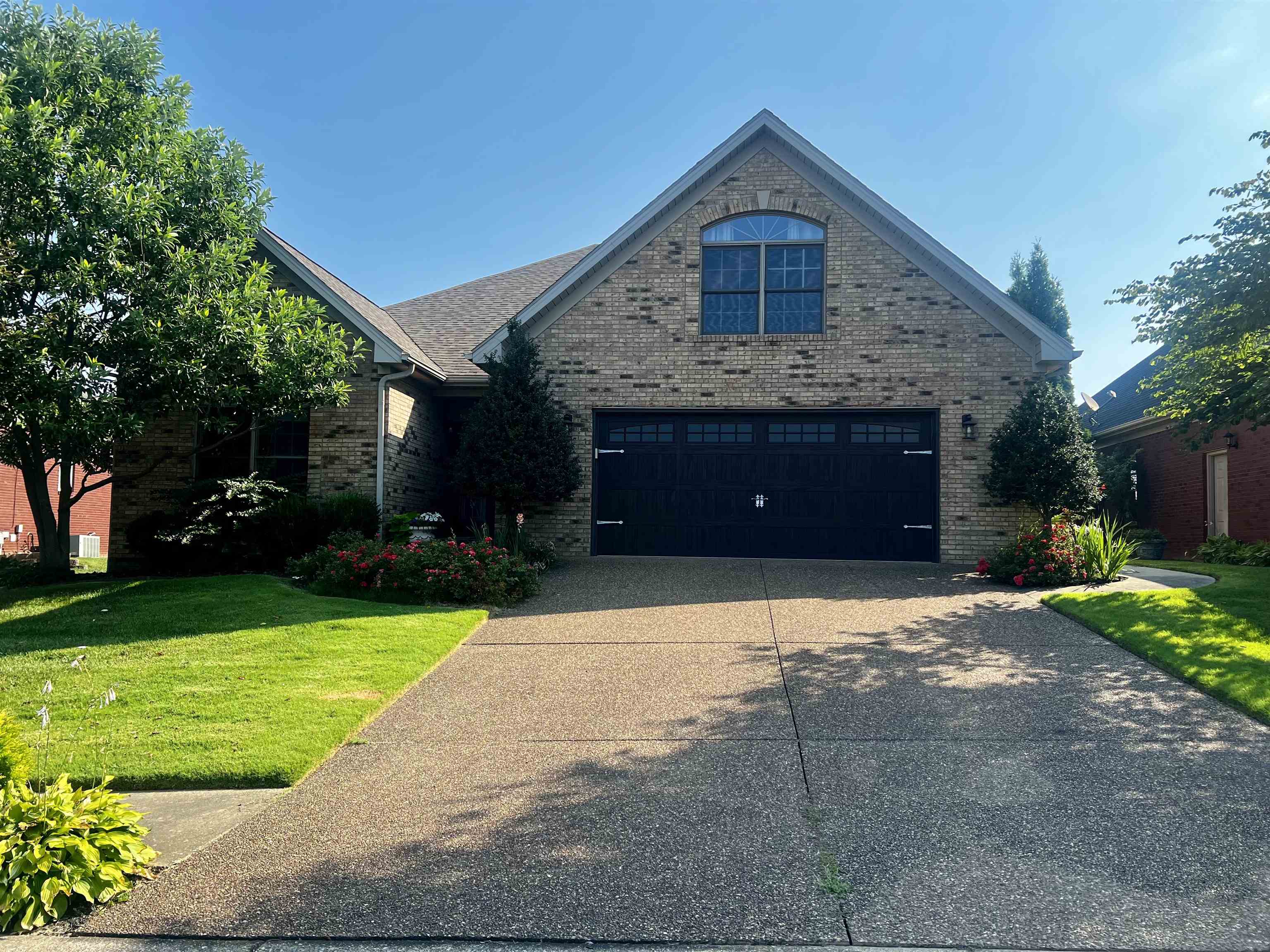 1743 Sterling Valley Dr, Owensboro, Kentucky 42303, 4 Bedrooms Bedrooms, ,3 BathroomsBathrooms,Single Family Residence,For Sale,Sterling Valley Dr,89945
