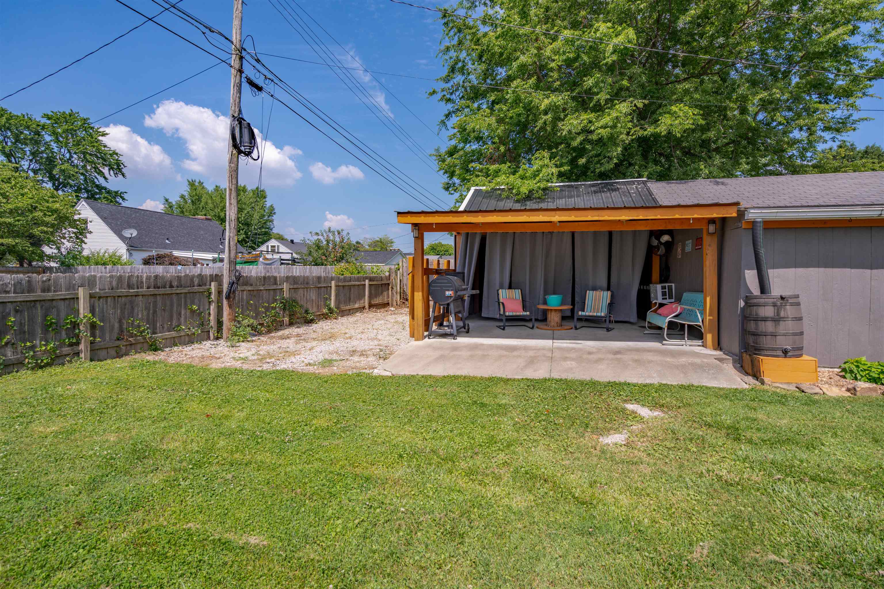 2709 Bittel Road, Owensboro, Kentucky 42301, 3 Bedrooms Bedrooms, ,1 BathroomBathrooms,Single Family Residence,For Sale,Bittel Road,89946