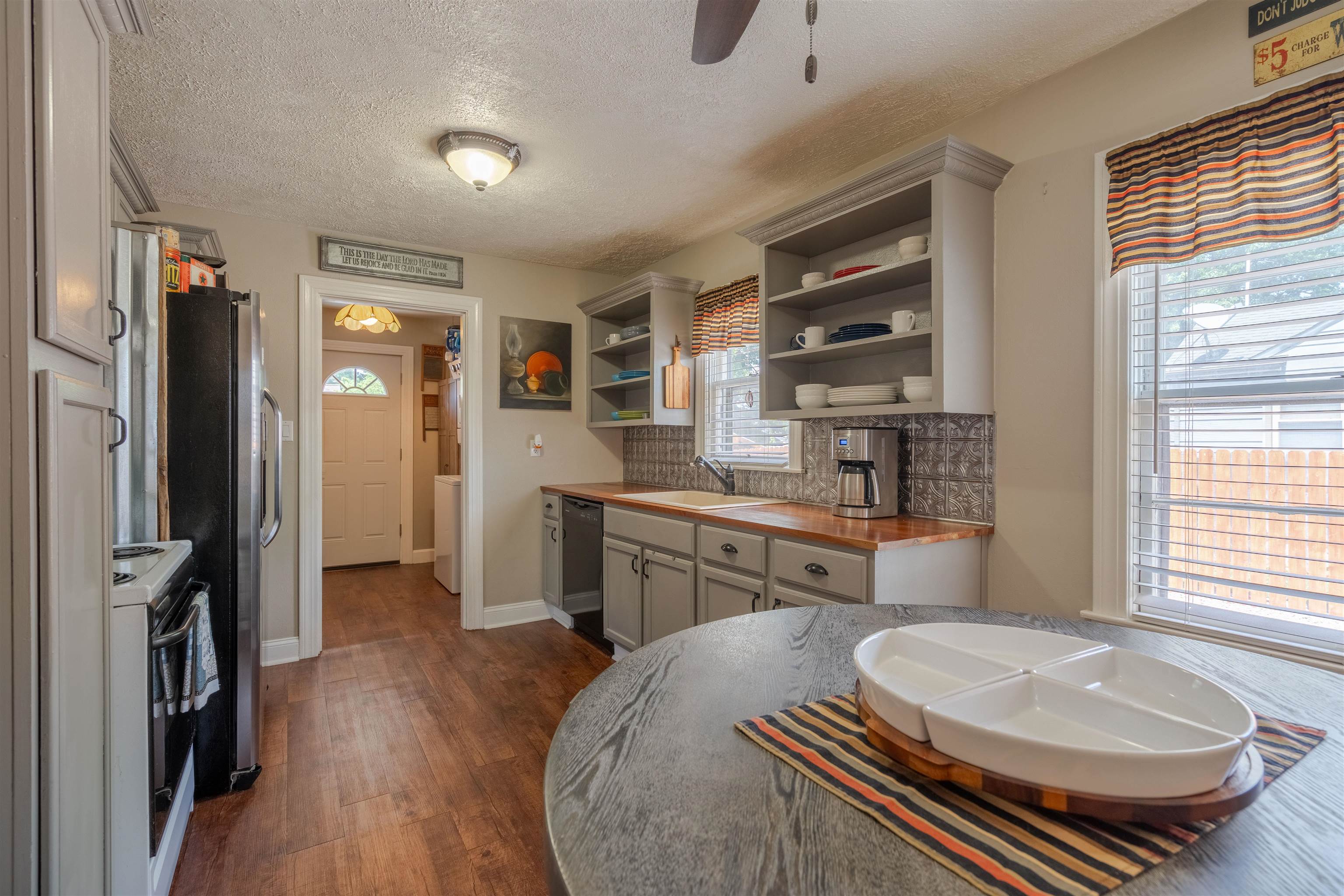 2709 Bittel Road, Owensboro, Kentucky 42301, 3 Bedrooms Bedrooms, ,1 BathroomBathrooms,Single Family Residence,For Sale,Bittel Road,89946