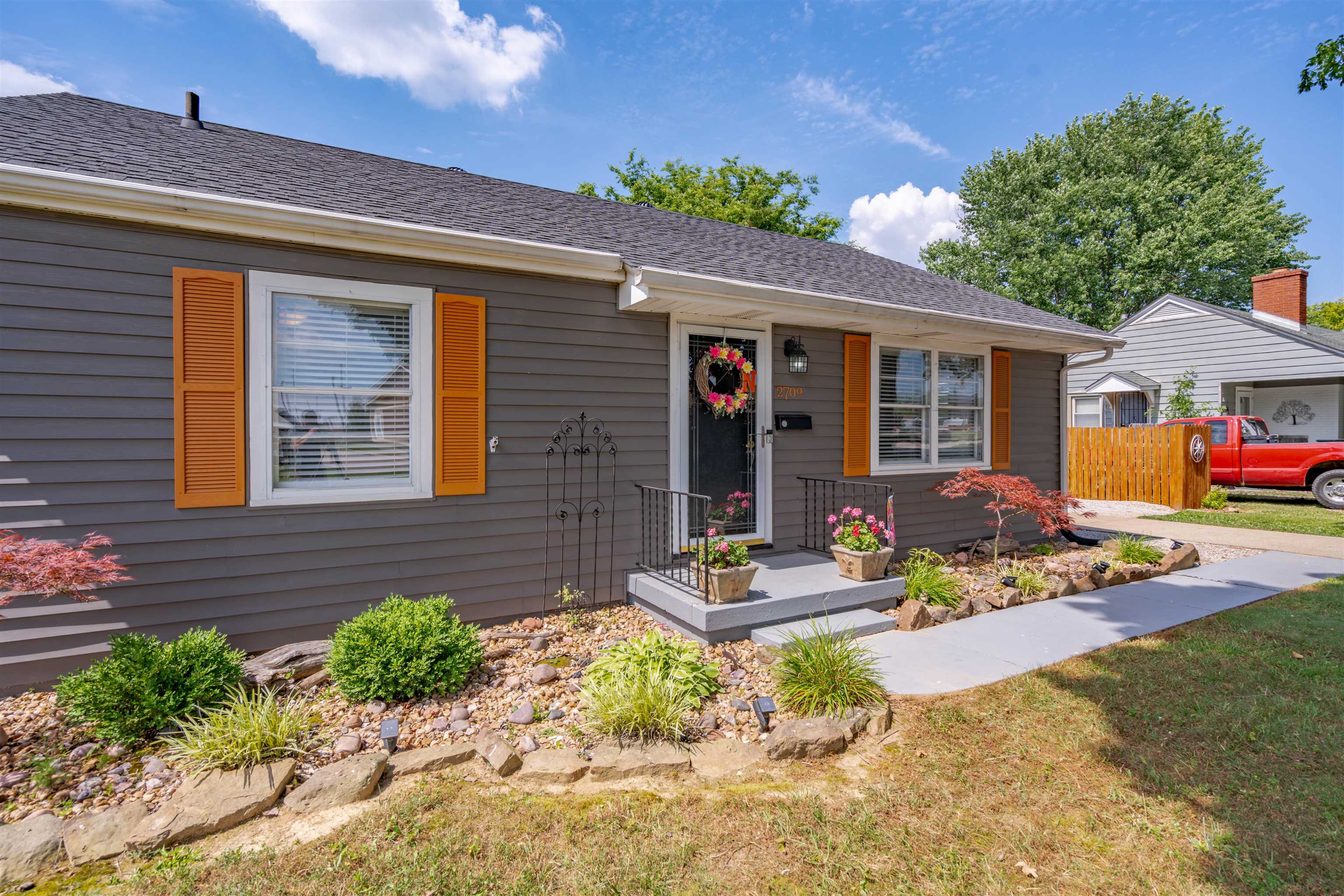 2709 Bittel Road, Owensboro, Kentucky 42301, 3 Bedrooms Bedrooms, ,1 BathroomBathrooms,Single Family Residence,For Sale,Bittel Road,89946