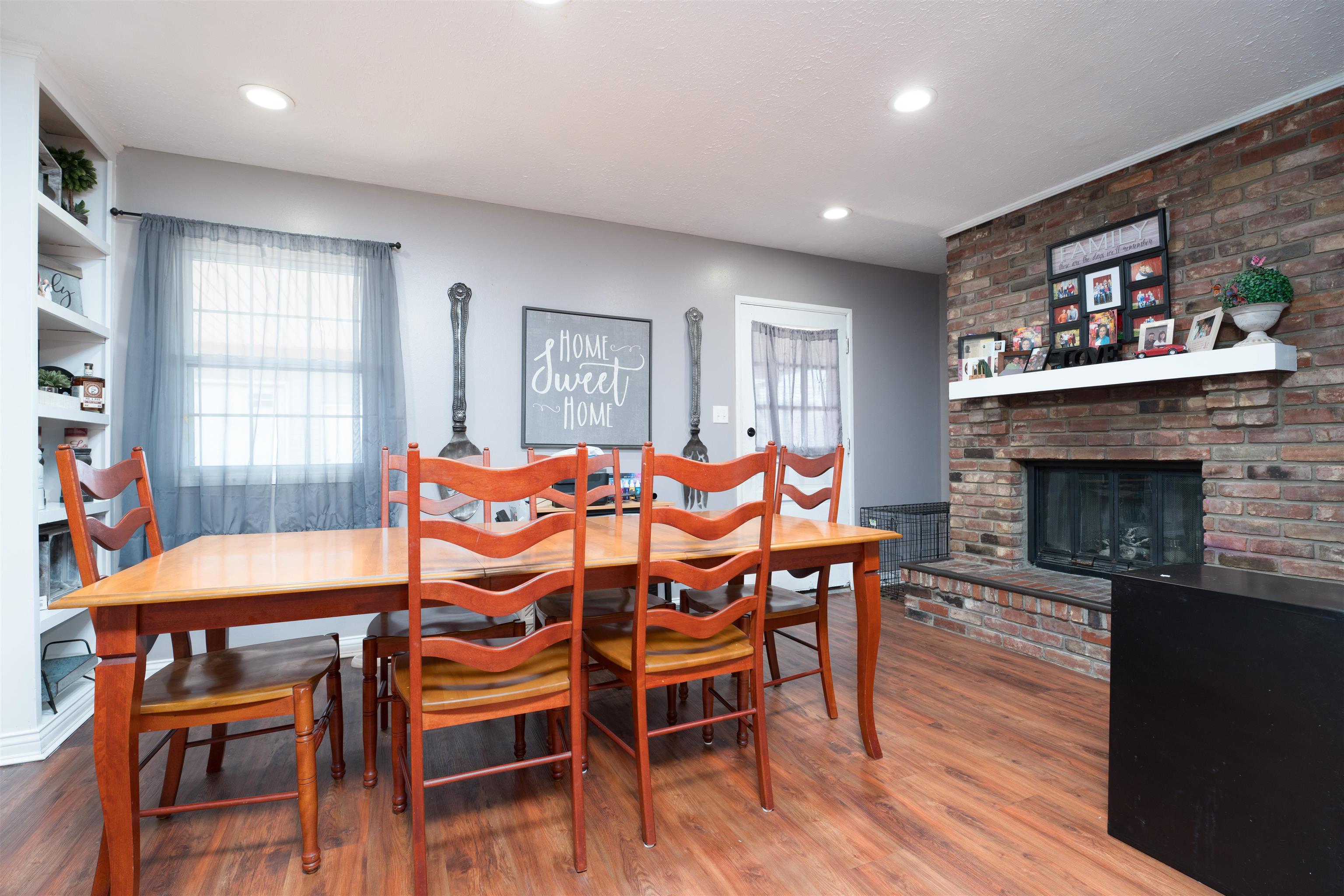 2236 Twenty Grand Avenue, Owensboro, Kentucky 42301, 3 Bedrooms Bedrooms, ,2 BathroomsBathrooms,Single Family Residence,For Sale,Twenty Grand Avenue,89948