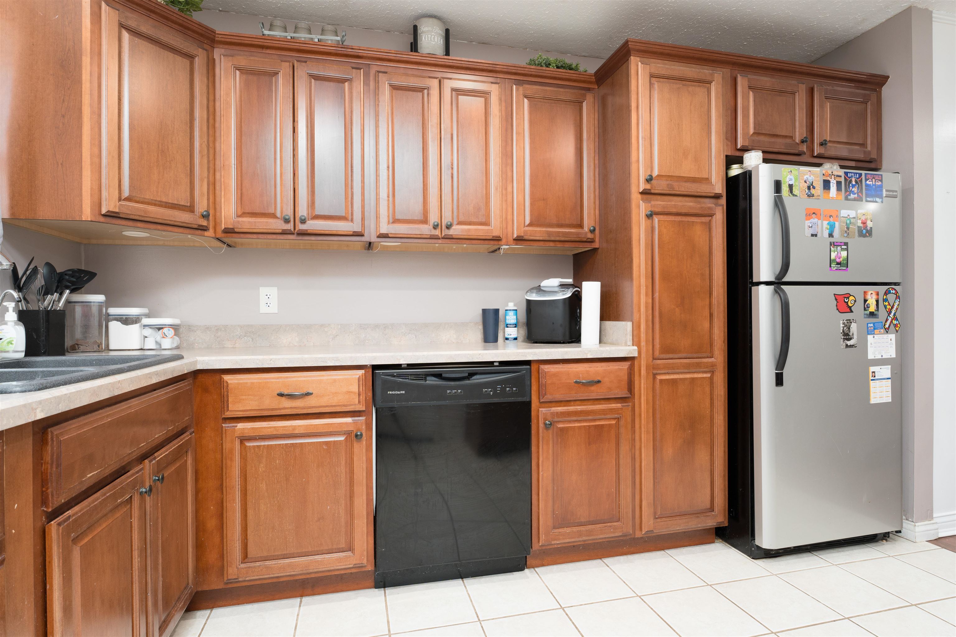2236 Twenty Grand Avenue, Owensboro, Kentucky 42301, 3 Bedrooms Bedrooms, ,2 BathroomsBathrooms,Single Family Residence,For Sale,Twenty Grand Avenue,89948