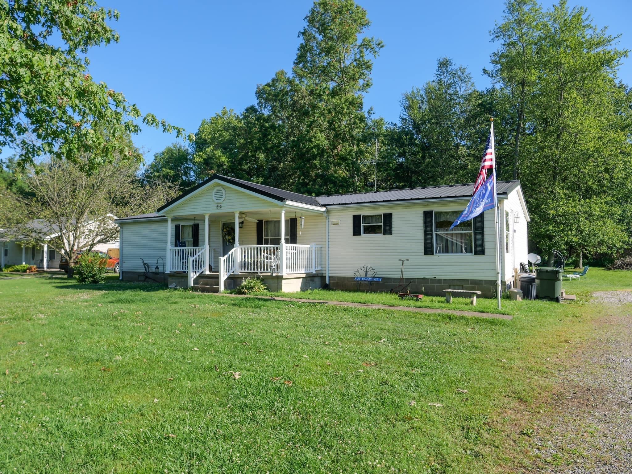 312 Atherton Street, Livermore, Kentucky 42352, 4 Bedrooms Bedrooms, ,2 BathroomsBathrooms,Manufactured Home,For Sale,Atherton Street,89952