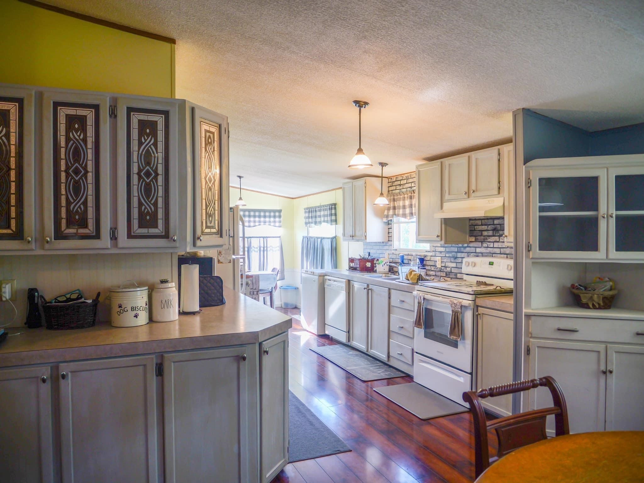 312 Atherton Street, Livermore, Kentucky 42352, 4 Bedrooms Bedrooms, ,2 BathroomsBathrooms,Manufactured Home,For Sale,Atherton Street,89952