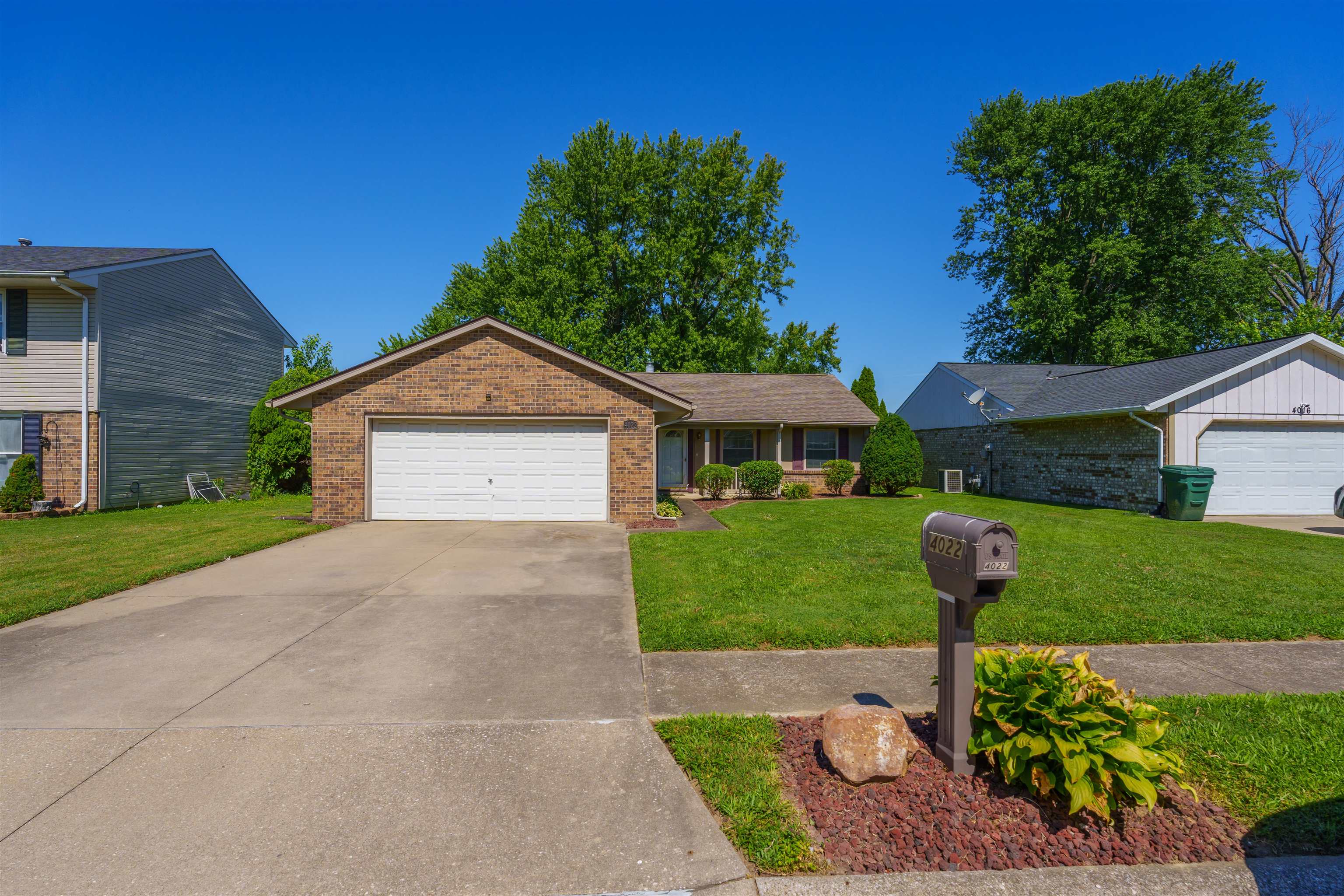 4022 Yates Dr, Owensboro, Kentucky 42301, 3 Bedrooms Bedrooms, ,2 BathroomsBathrooms,Single Family Residence,For Sale,Yates Dr,89954