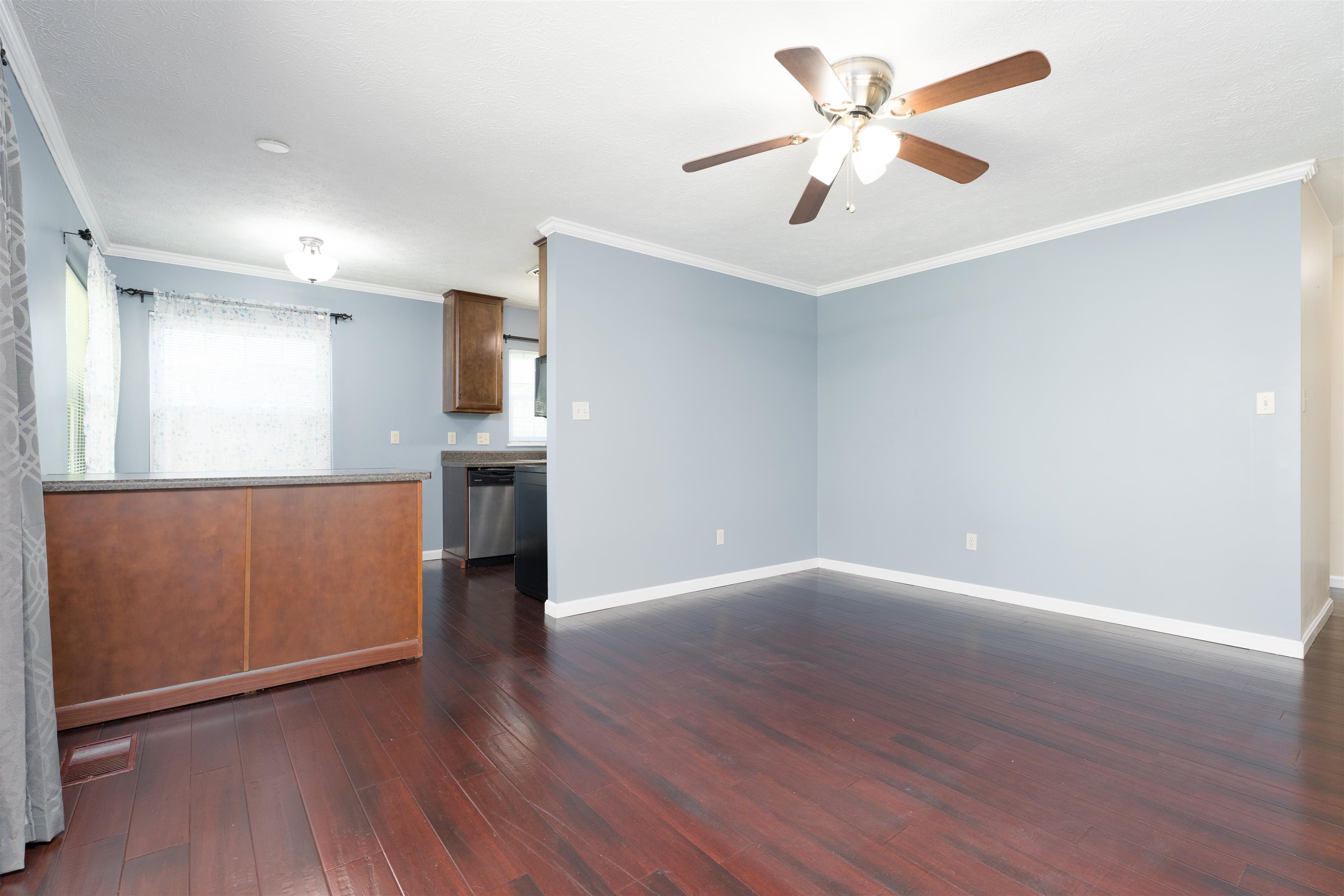 4022 Yates Dr, Owensboro, Kentucky 42301, 3 Bedrooms Bedrooms, ,2 BathroomsBathrooms,Single Family Residence,For Sale,Yates Dr,89954