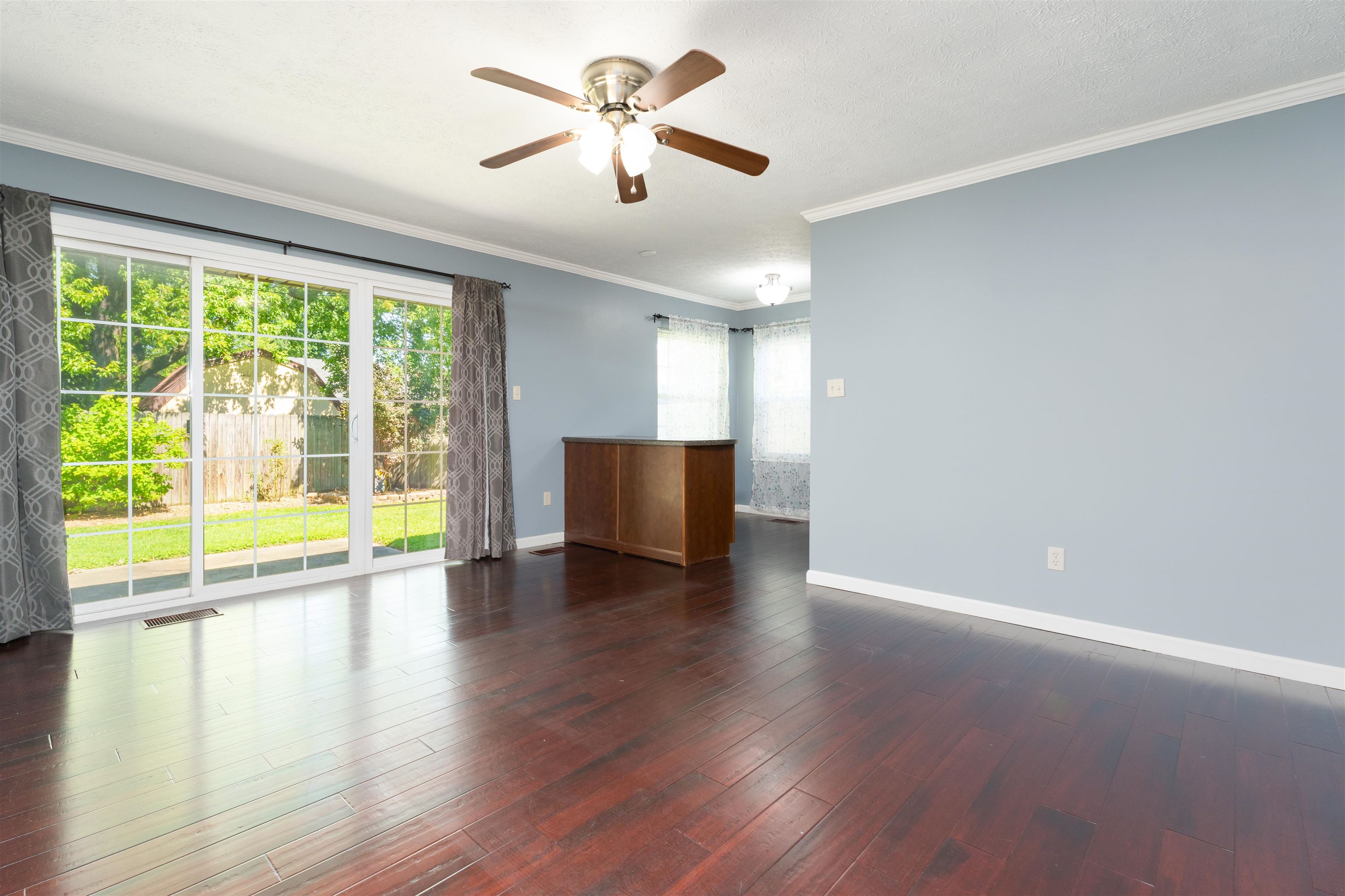 4022 Yates Dr, Owensboro, Kentucky 42301, 3 Bedrooms Bedrooms, ,2 BathroomsBathrooms,Single Family Residence,For Sale,Yates Dr,89954