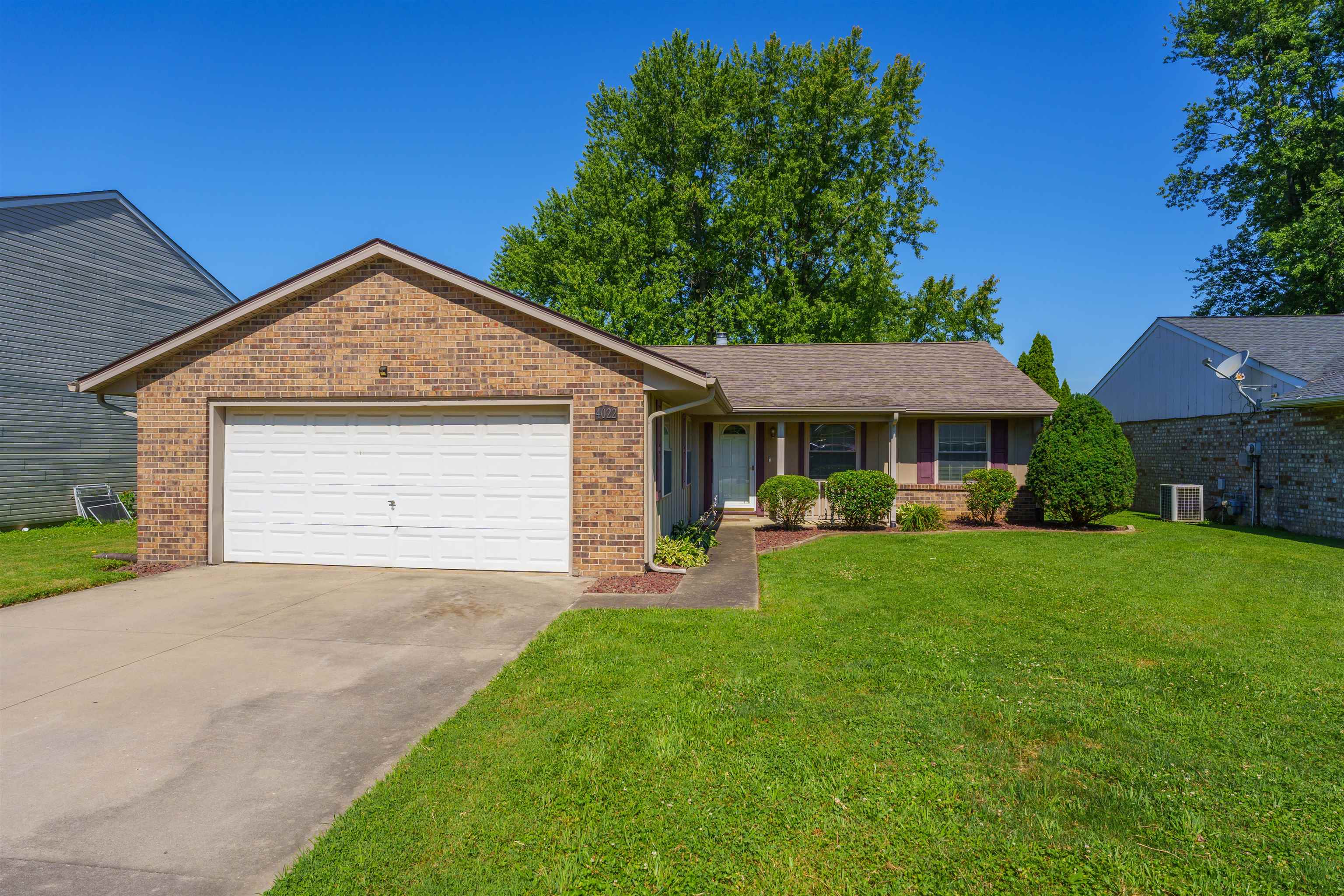 4022 Yates Dr, Owensboro, Kentucky 42301, 3 Bedrooms Bedrooms, ,2 BathroomsBathrooms,Single Family Residence,For Sale,Yates Dr,89954