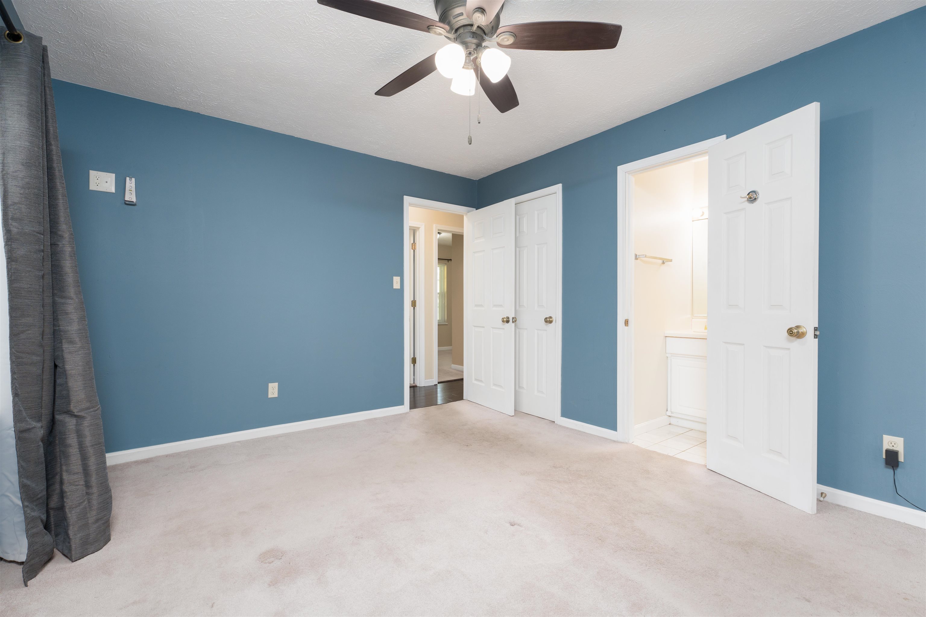 4022 Yates Dr, Owensboro, Kentucky 42301, 3 Bedrooms Bedrooms, ,2 BathroomsBathrooms,Single Family Residence,For Sale,Yates Dr,89954
