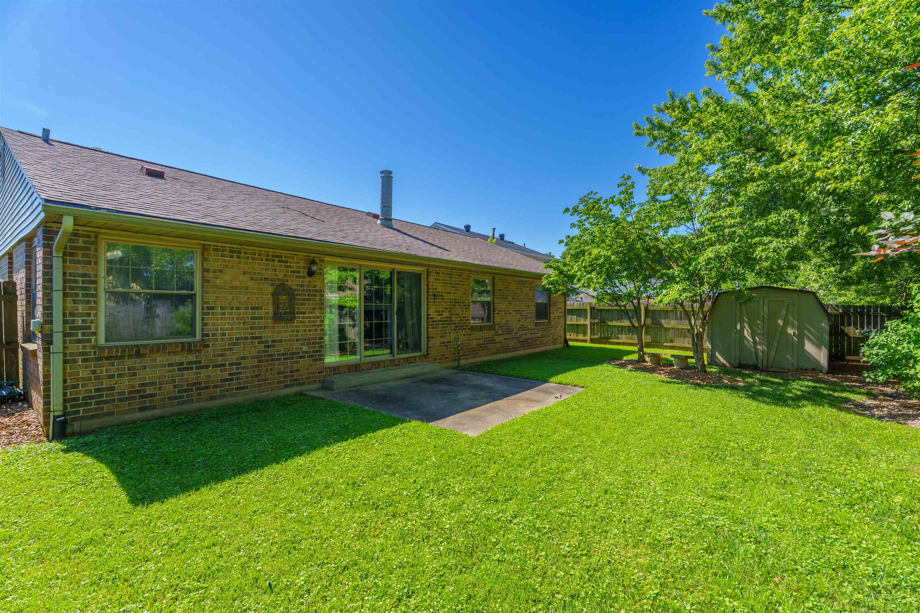 4022 Yates Dr, Owensboro, Kentucky 42301, 3 Bedrooms Bedrooms, ,2 BathroomsBathrooms,Single Family Residence,For Sale,Yates Dr,89954