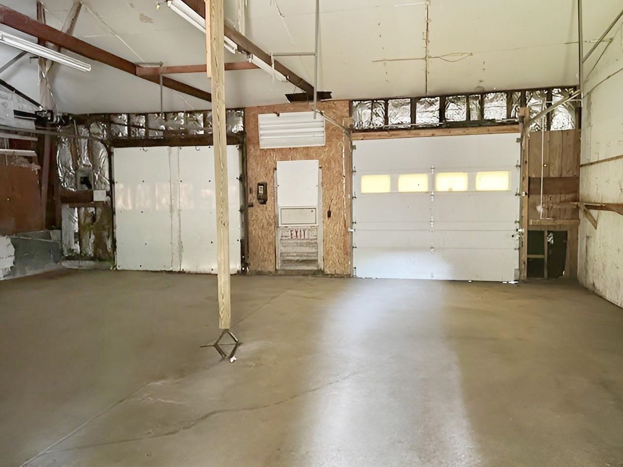 2505 Hwy 60, Henderson, Kentucky 42420, 2 Bedrooms Bedrooms, ,1 BathroomBathrooms,Single Family Residence,For Sale,Hwy 60,89958