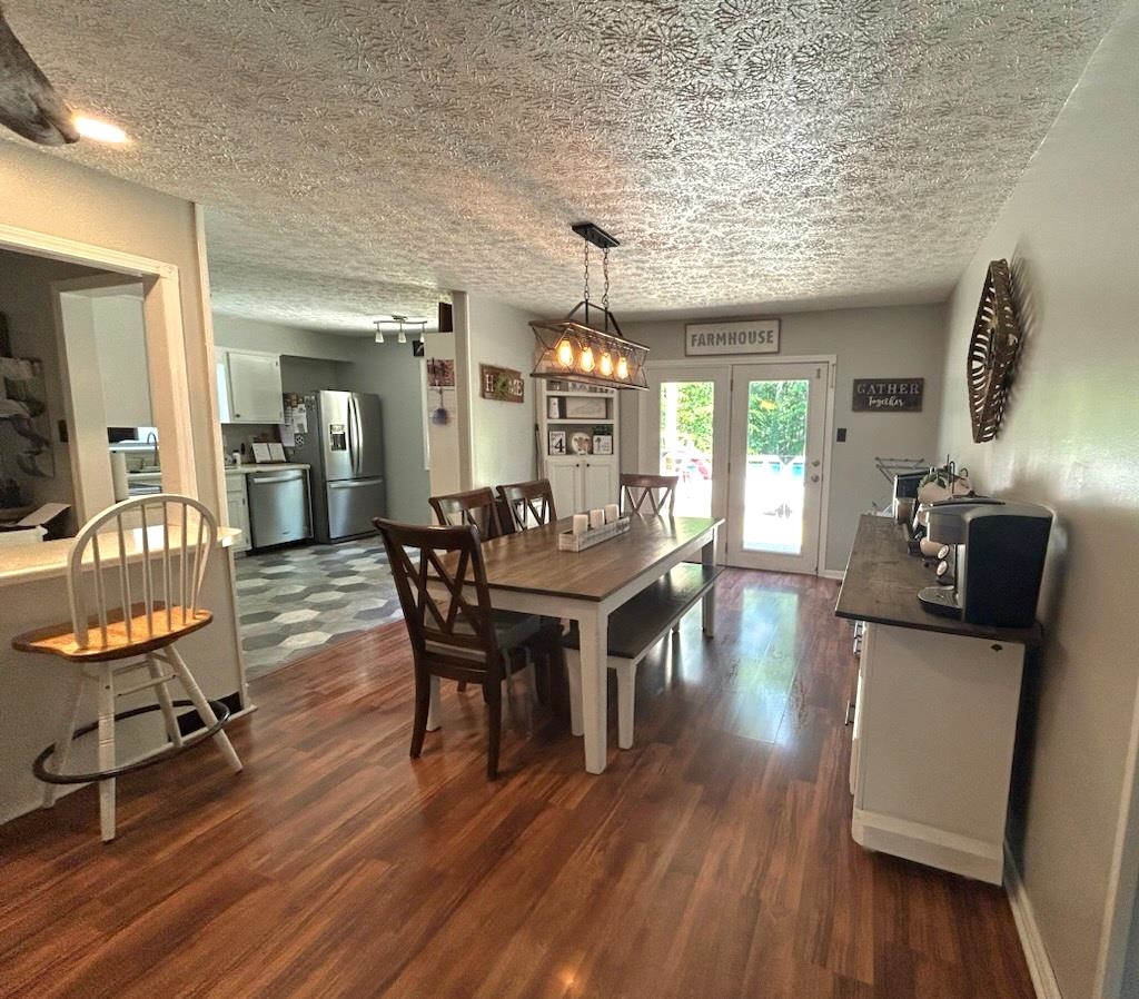 7466 US HWY 62, Beaver Dam, Kentucky 42320, 3 Bedrooms Bedrooms, ,2 BathroomsBathrooms,Single Family Residence,For Sale,US HWY 62,89960