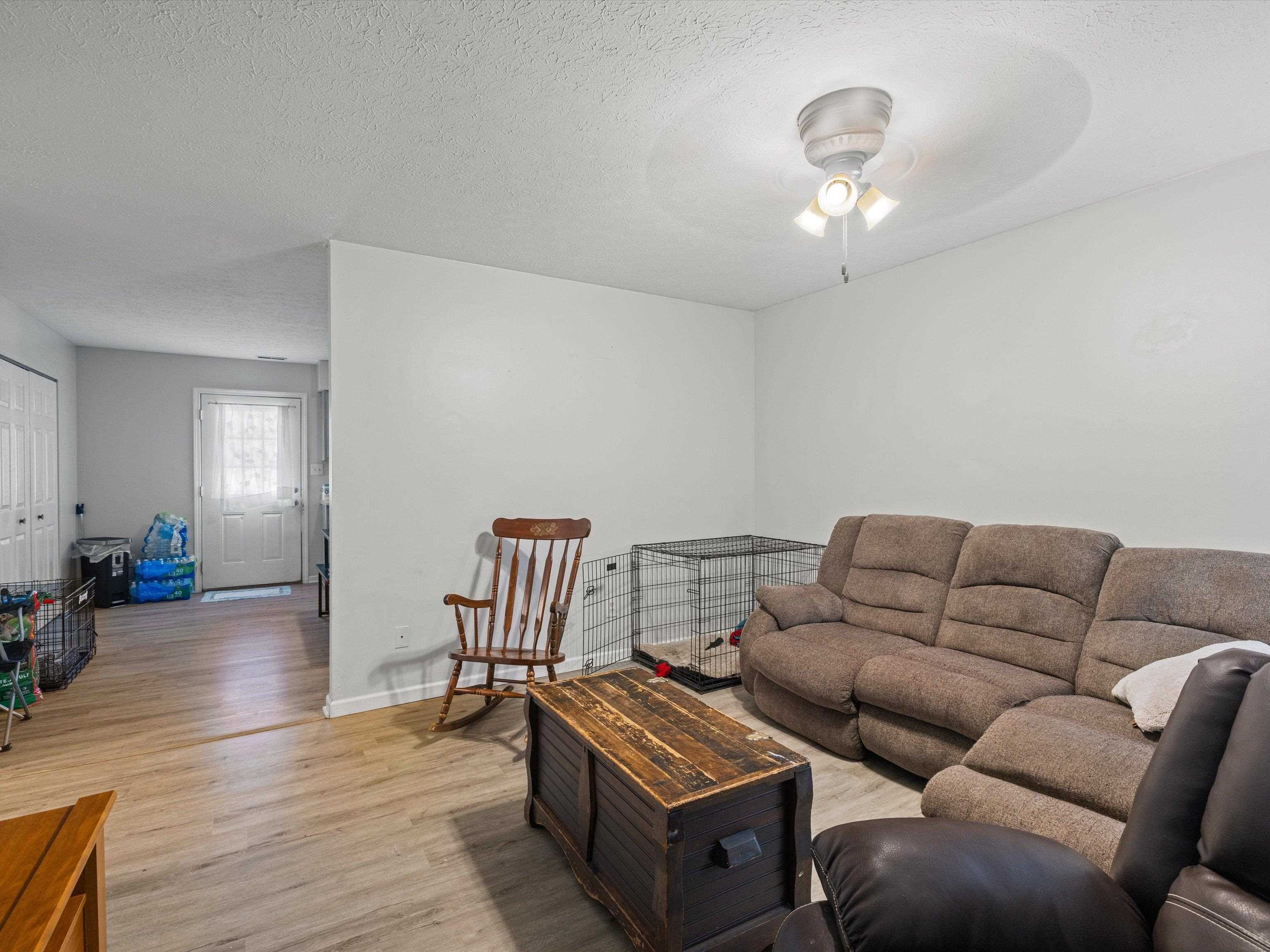 1811 Monarch Ave., Owensboro, Kentucky 42303, 3 Bedrooms Bedrooms, ,1 BathroomBathrooms,Single Family Residence,For Sale,Monarch Ave.,89962