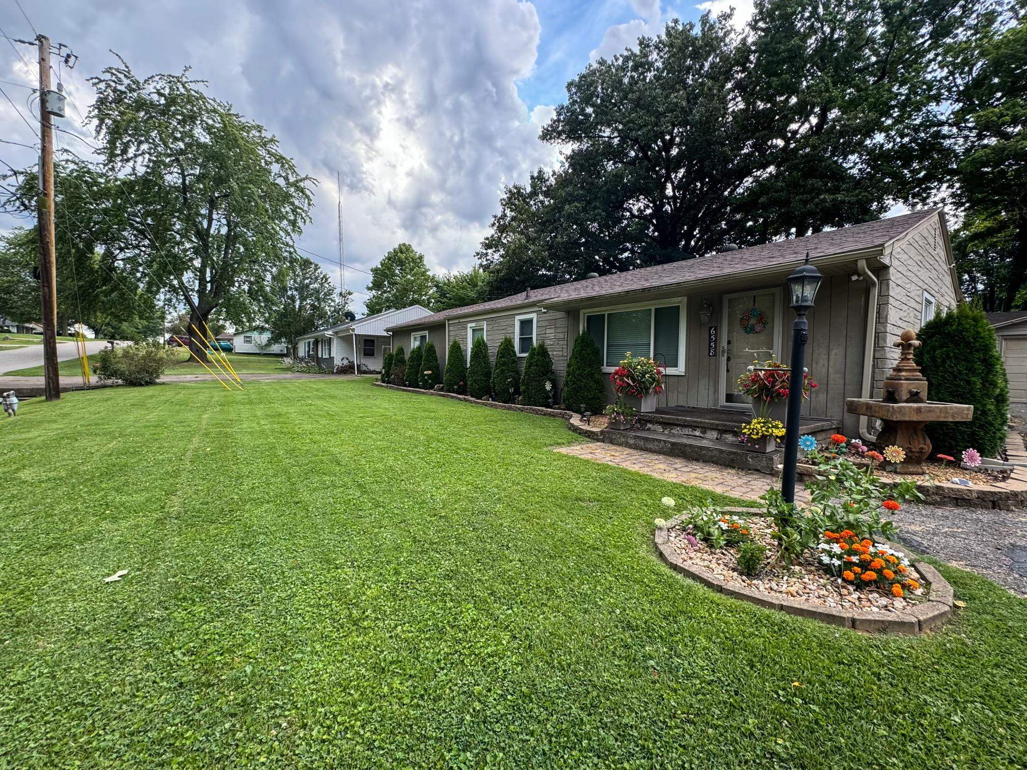 6558 Harmony Drive, Utica, Kentucky 42376, 3 Bedrooms Bedrooms, ,2 BathroomsBathrooms,Single Family Residence,For Sale,Harmony Drive,89963