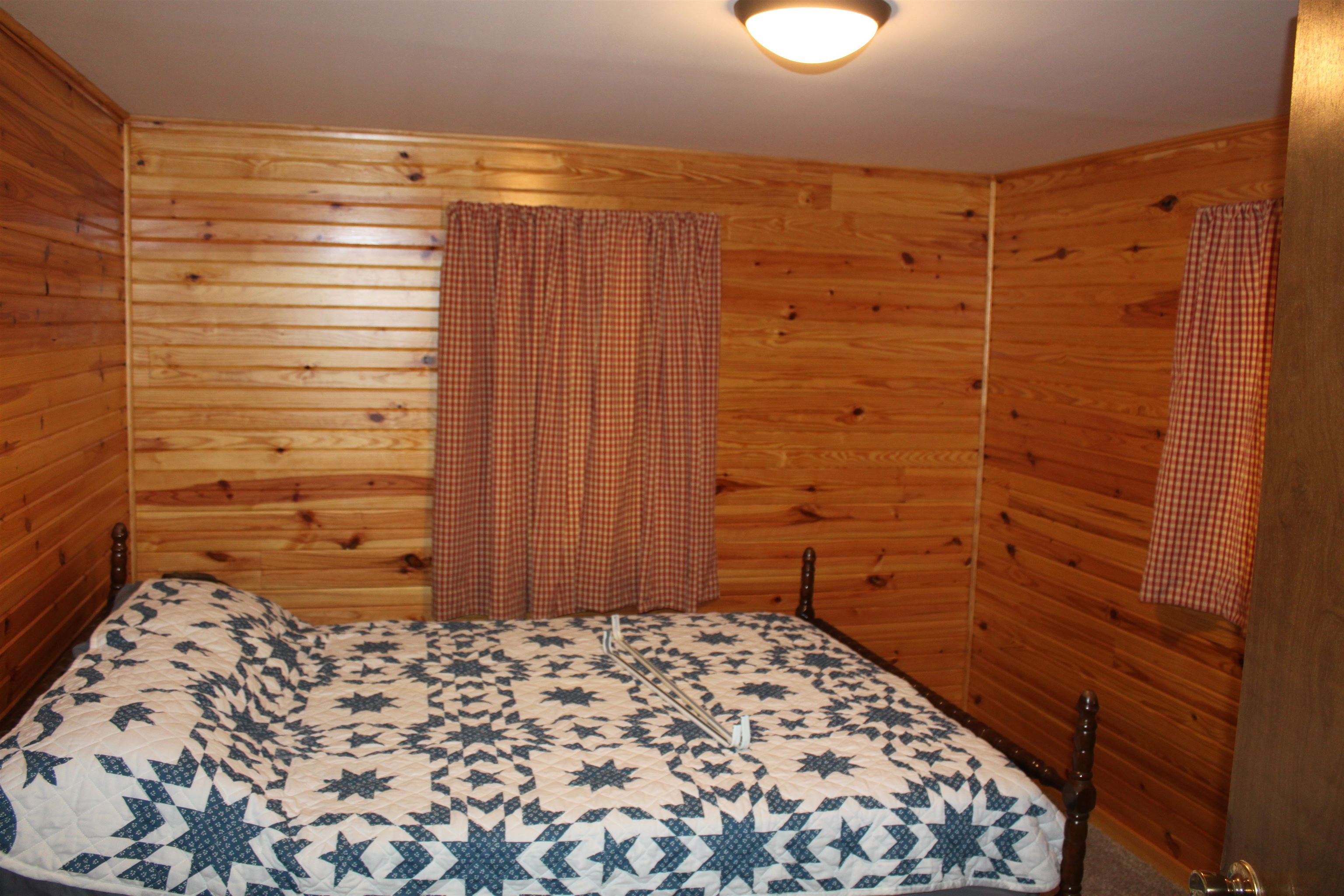 84 Arrowhead Rd, Eddyville, Kentucky 42038, 2 Bedrooms Bedrooms, ,1 BathroomBathrooms,Single Family Residence,For Sale,Arrowhead Rd,89967