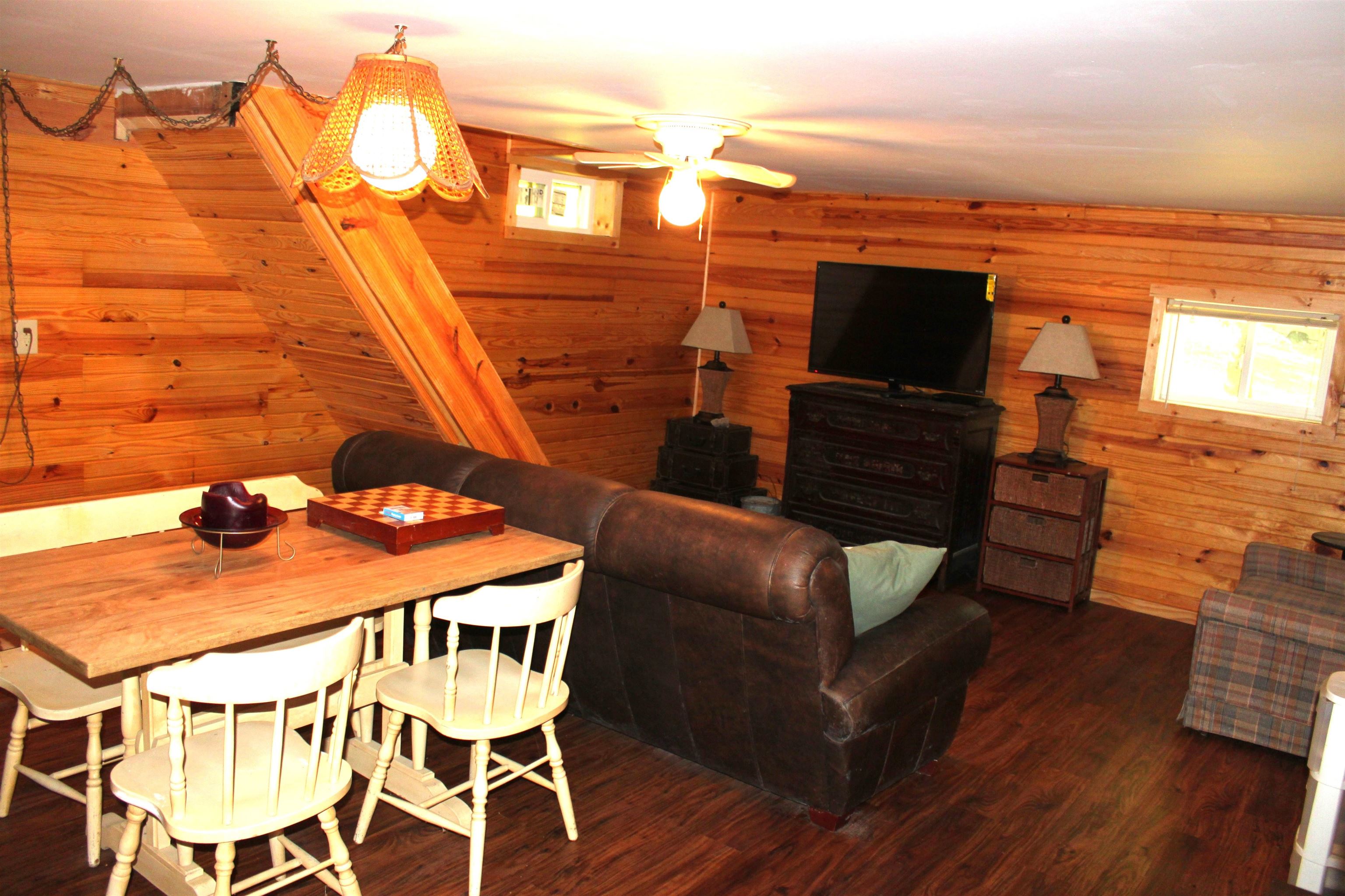 84 Arrowhead Rd, Eddyville, Kentucky 42038, 2 Bedrooms Bedrooms, ,1 BathroomBathrooms,Single Family Residence,For Sale,Arrowhead Rd,89967