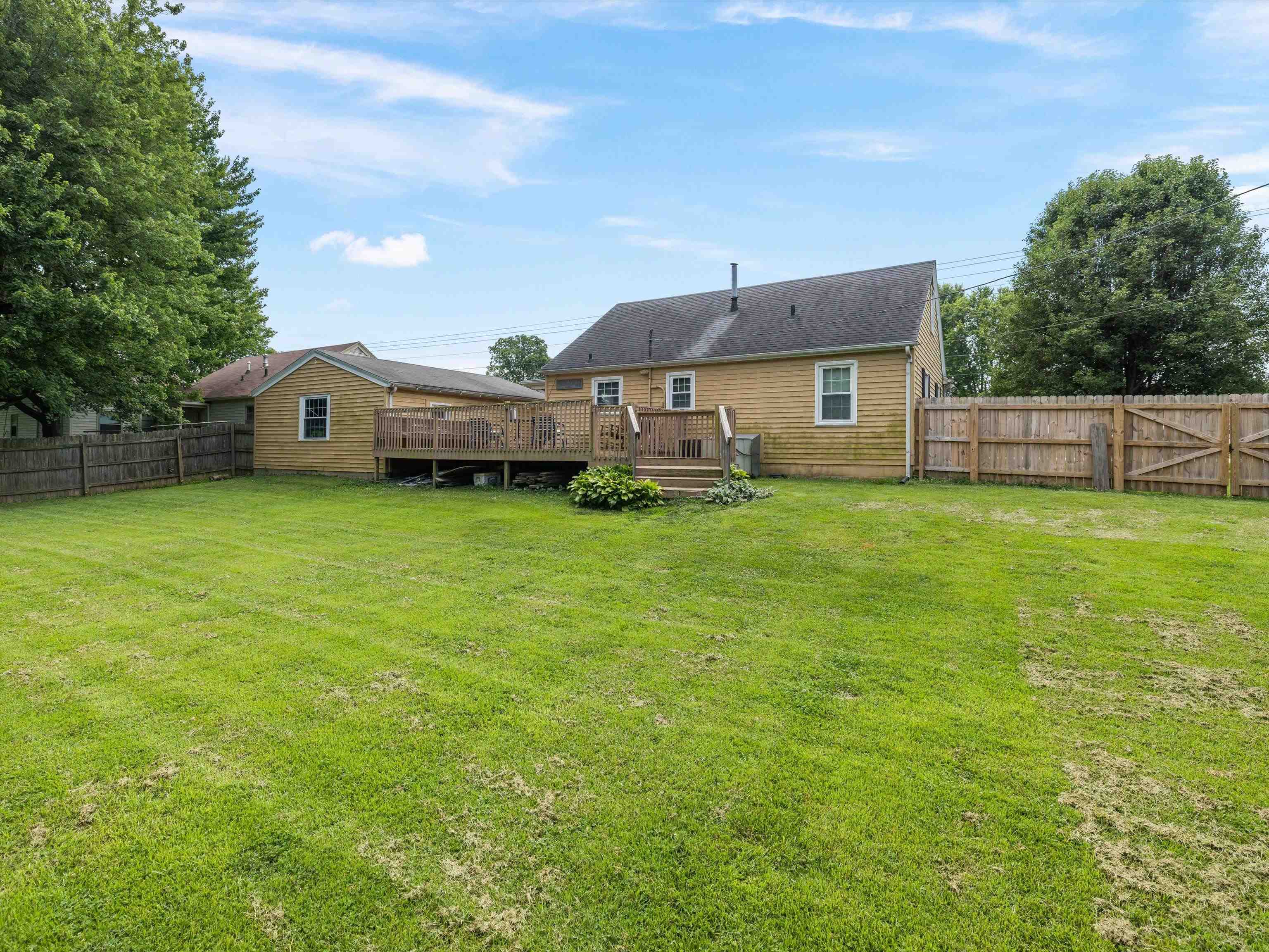 5137 HWY 56, Owensboro, Kentucky 42301, 3 Bedrooms Bedrooms, ,1 BathroomBathrooms,Single Family Residence,For Sale,HWY 56,89980