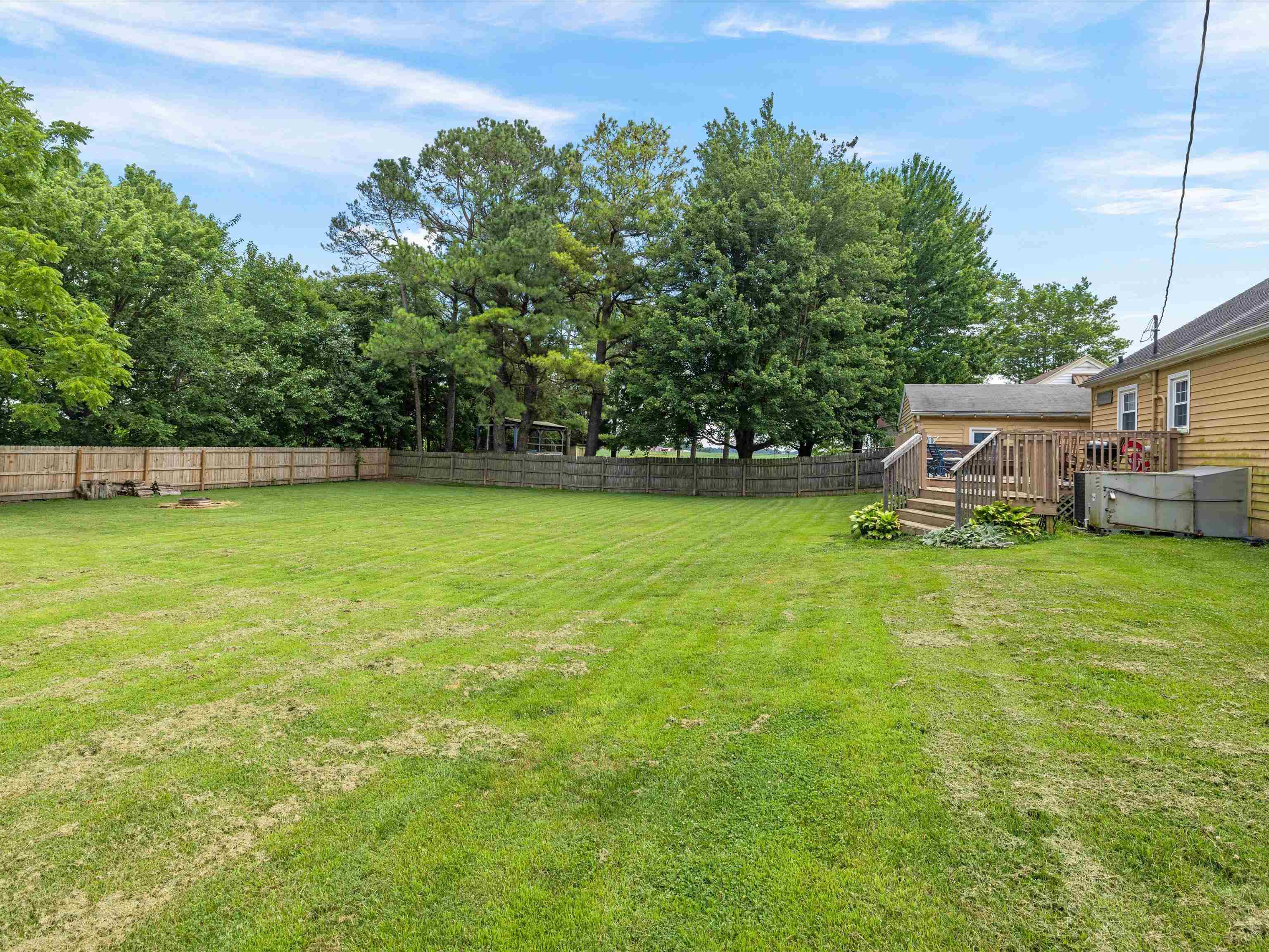 5137 HWY 56, Owensboro, Kentucky 42301, 3 Bedrooms Bedrooms, ,1 BathroomBathrooms,Single Family Residence,For Sale,HWY 56,89980