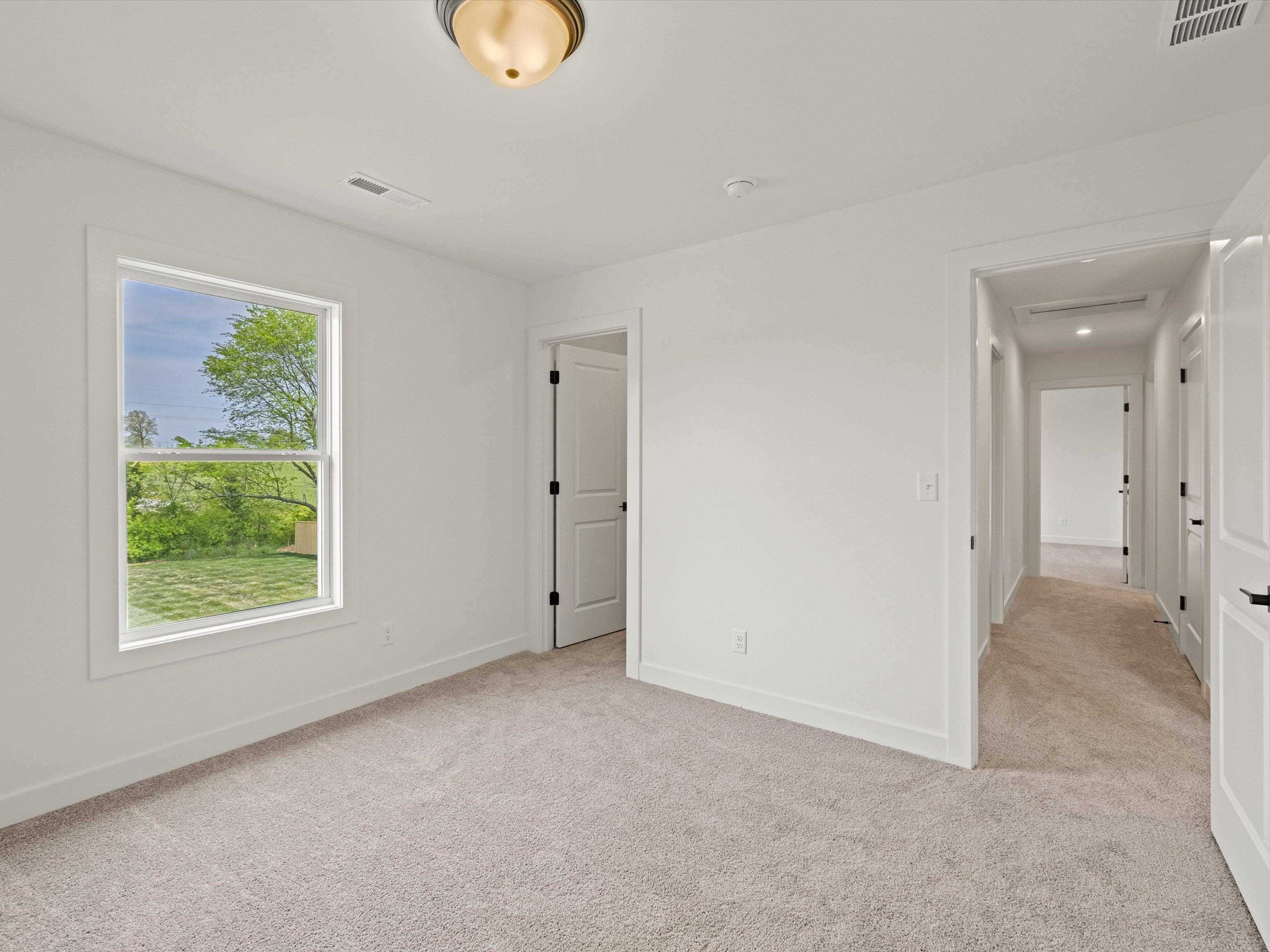 2076 Pebble Wood Drive, Owensboro, Kentucky 42303, 4 Bedrooms Bedrooms, ,2 BathroomsBathrooms,Single Family Residence,For Sale,Pebble Wood Drive,89981