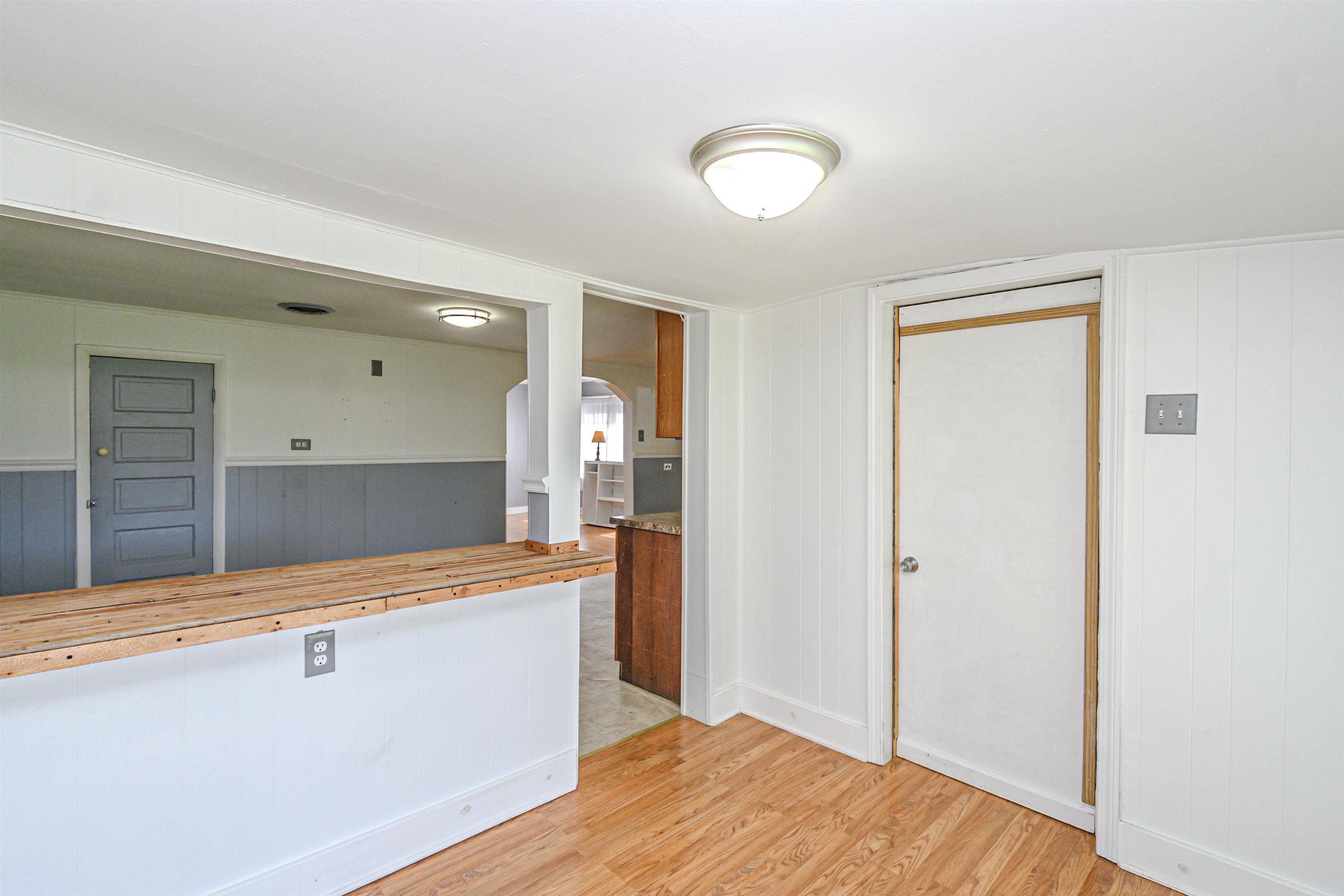 1345 Niles Rd, Dawson Springs, Kentucky 42408, 2 Bedrooms Bedrooms, ,1 BathroomBathrooms,Single Family Residence,For Sale,Niles Rd,89983