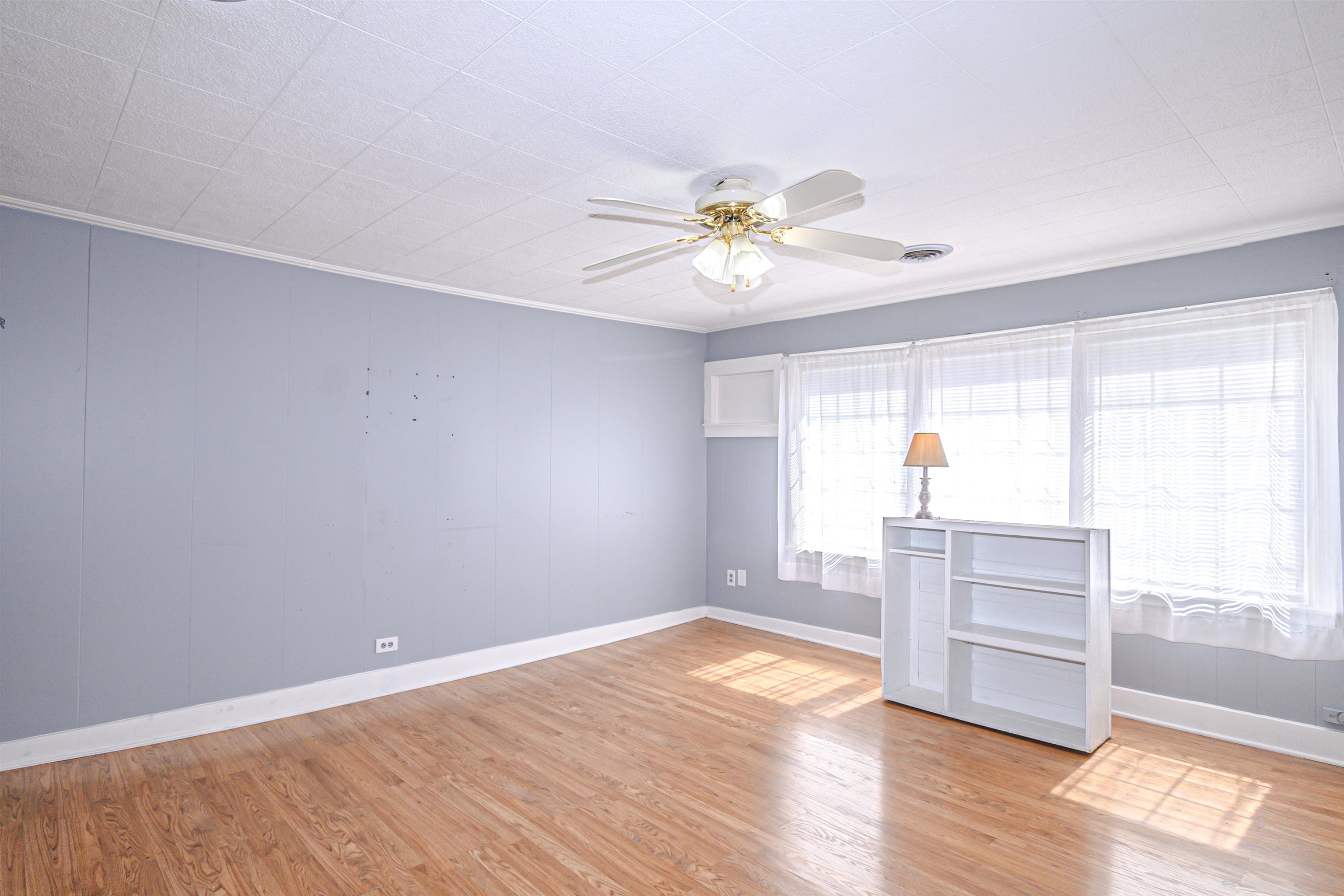 1345 Niles Rd, Dawson Springs, Kentucky 42408, 2 Bedrooms Bedrooms, ,1 BathroomBathrooms,Single Family Residence,For Sale,Niles Rd,89983