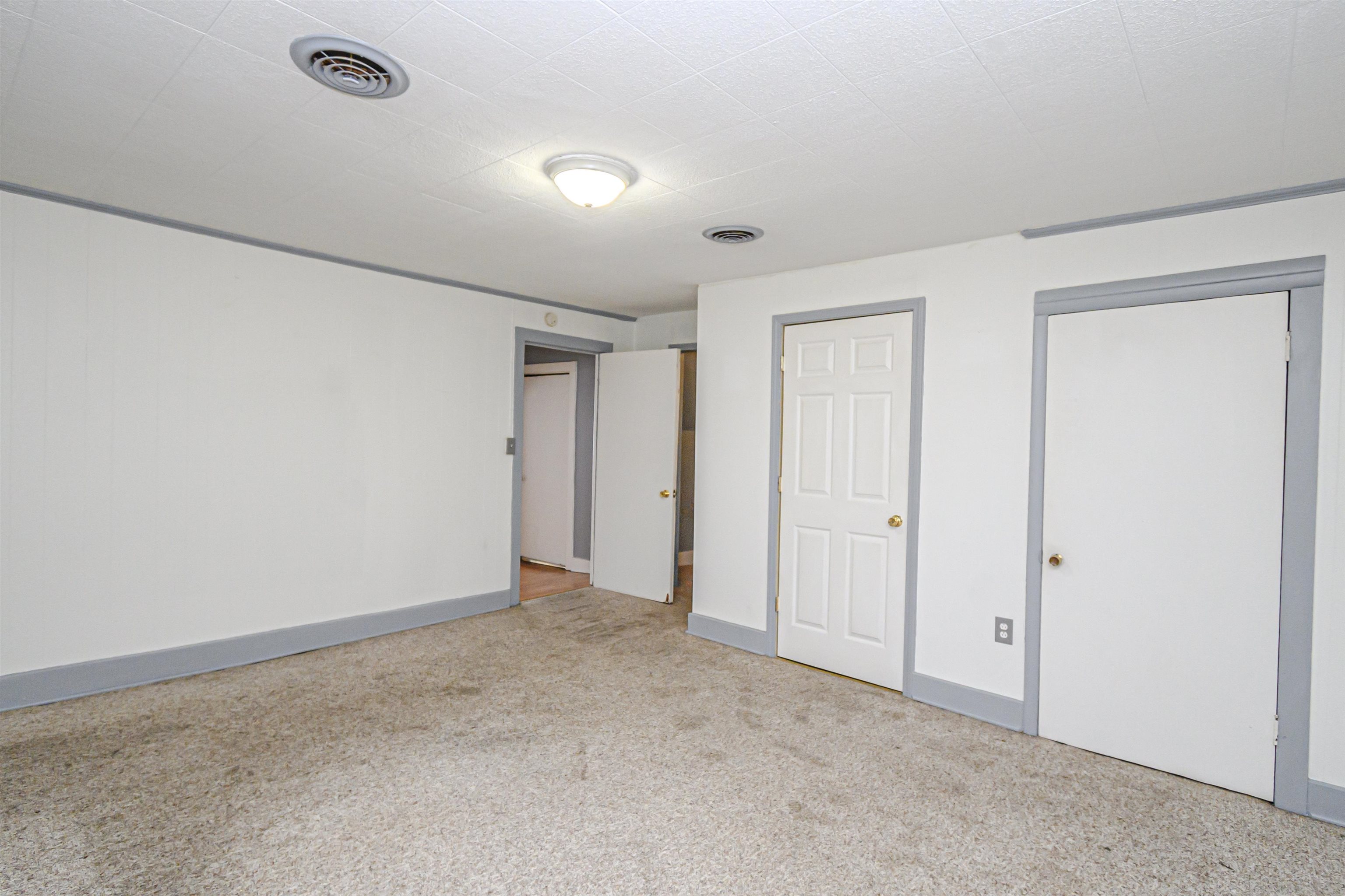 1345 Niles Rd, Dawson Springs, Kentucky 42408, 2 Bedrooms Bedrooms, ,1 BathroomBathrooms,Single Family Residence,For Sale,Niles Rd,89983