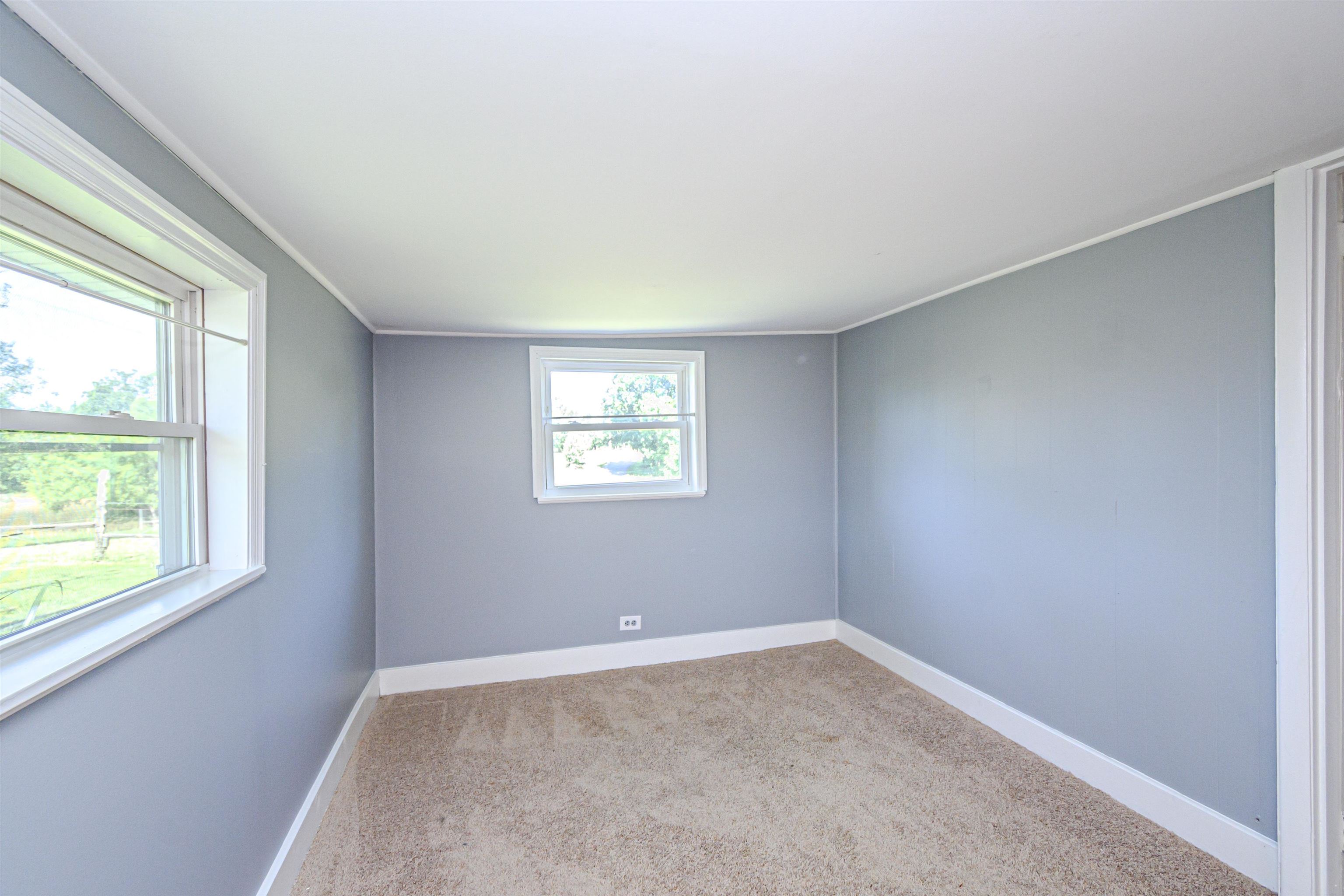 1345 Niles Rd, Dawson Springs, Kentucky 42408, 2 Bedrooms Bedrooms, ,1 BathroomBathrooms,Single Family Residence,For Sale,Niles Rd,89983