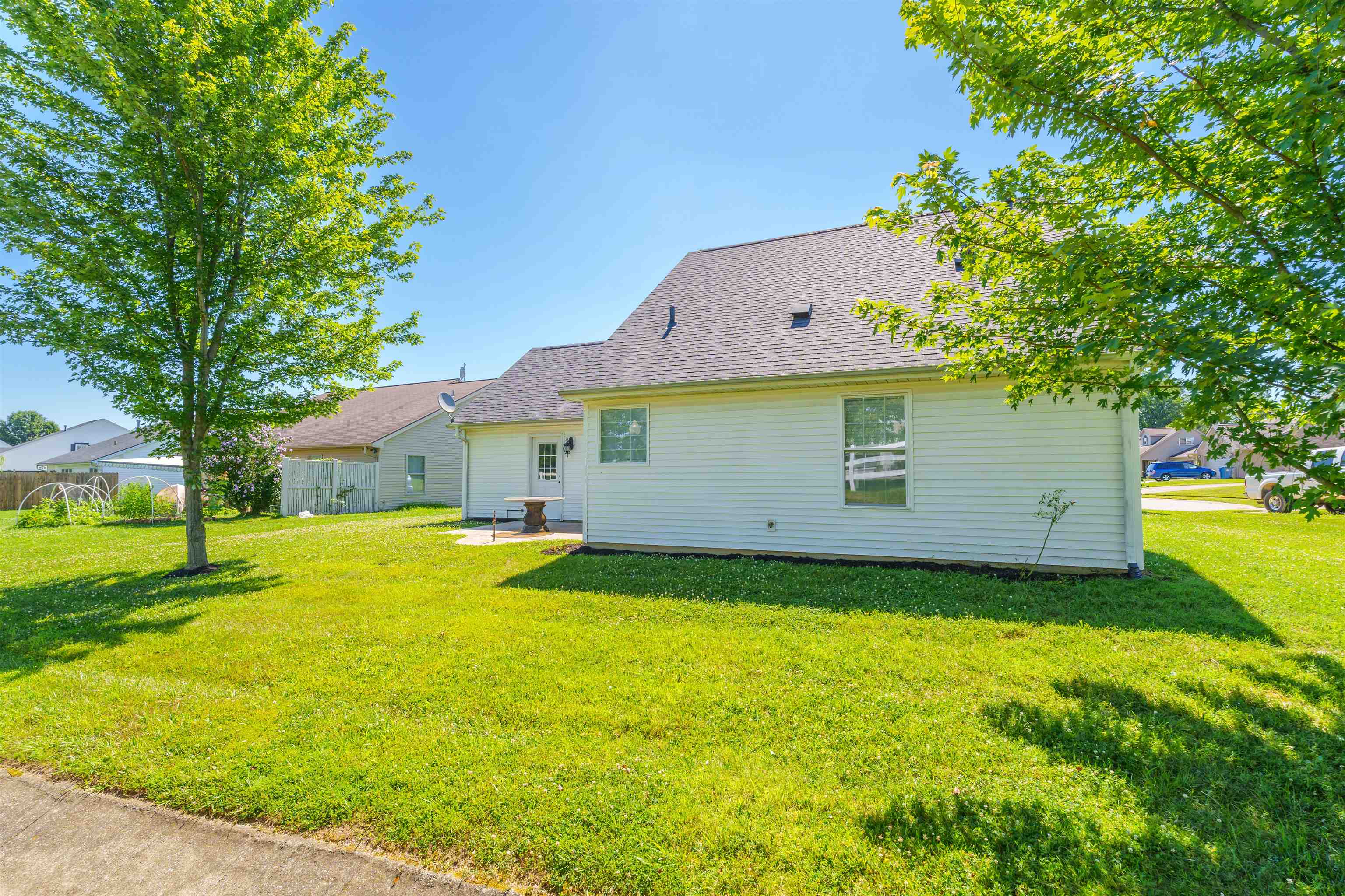 3108 Harness Loop, Owensboro, Kentucky 42303, 3 Bedrooms Bedrooms, ,2 BathroomsBathrooms,Single Family Residence,For Sale,Harness Loop,89987