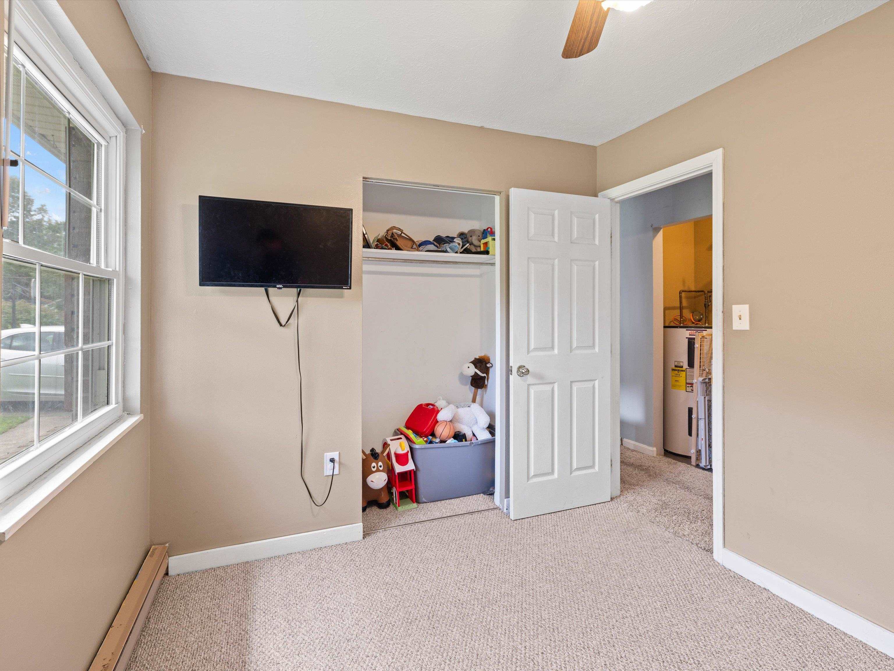 133 Countryside Dr, Centertown, Kentucky 42328, 5 Bedrooms Bedrooms, ,2 BathroomsBathrooms,Single Family Residence,For Sale,Countryside Dr,89989